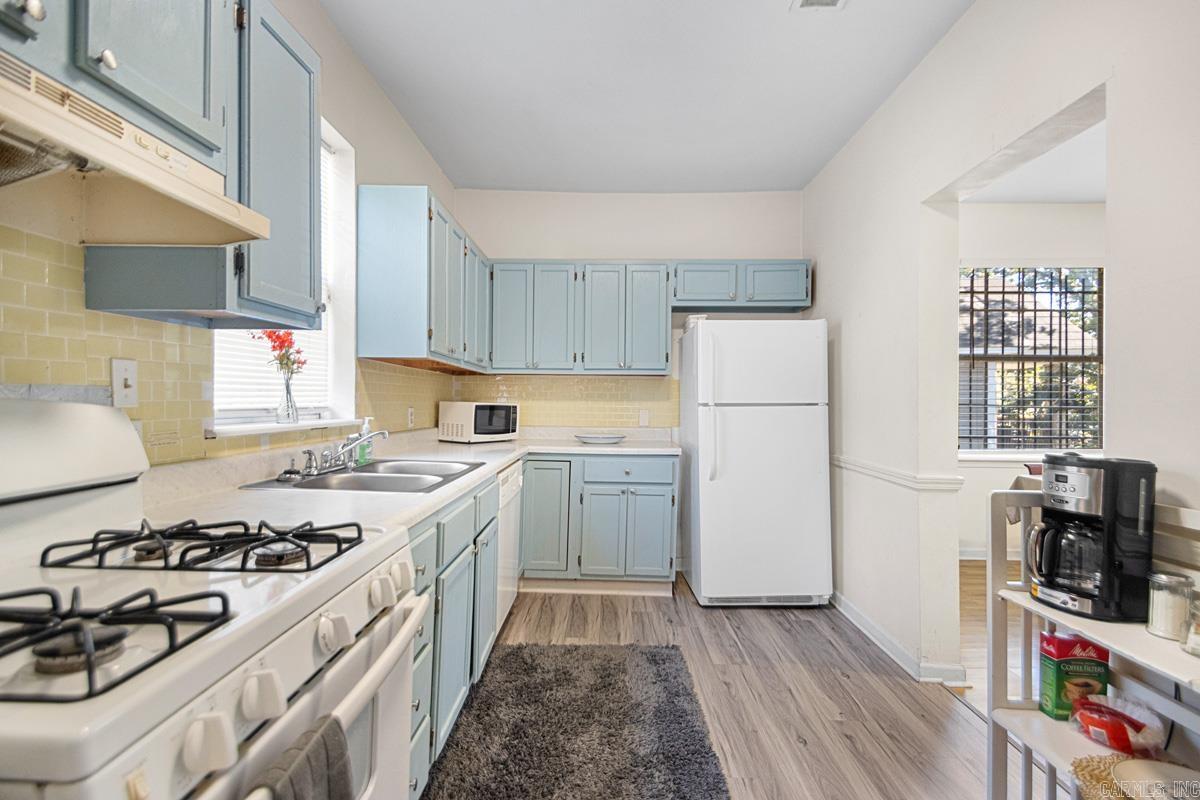 BOULEVARD TERRACE - Residential