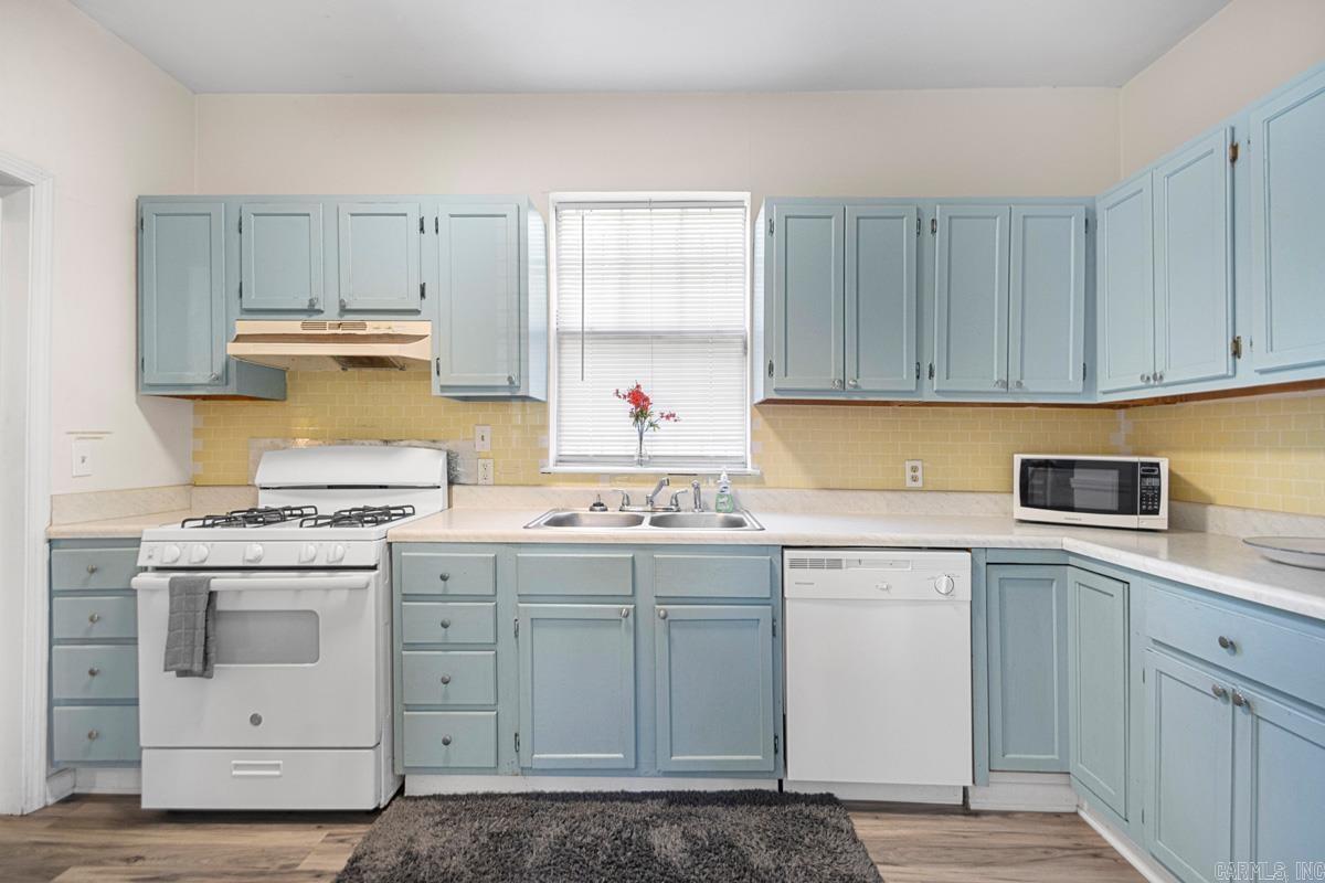 BOULEVARD TERRACE - Residential