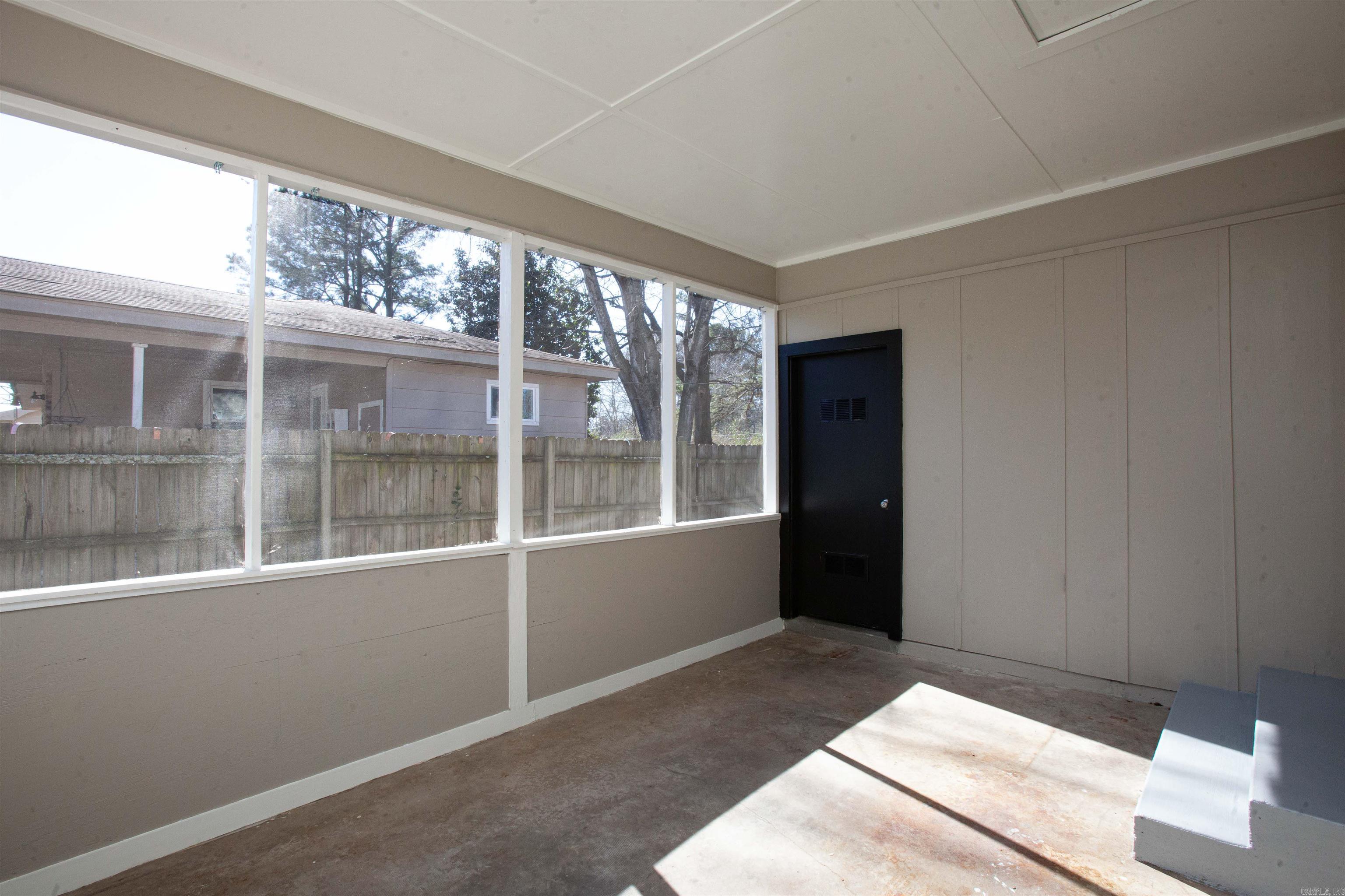 HICKMAN & MCCONNELL - Residential