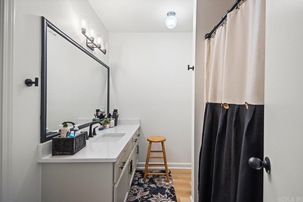 MEADOWLAKE - Residential