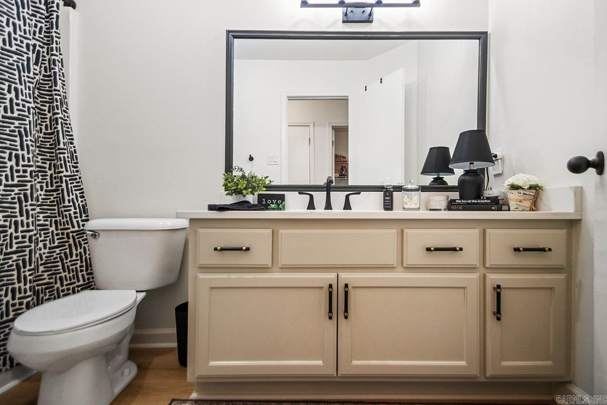 MEADOWLAKE - Residential