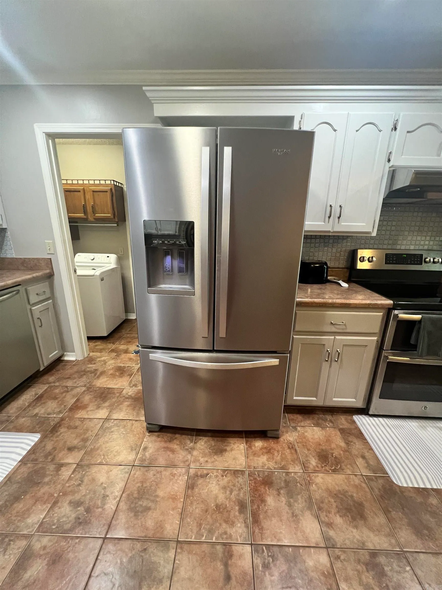 Fairfield Bay, Arkansas 72088, United States, 3 Bedrooms Bedrooms, ,2 BathroomsBathrooms,Residential,Active,184222