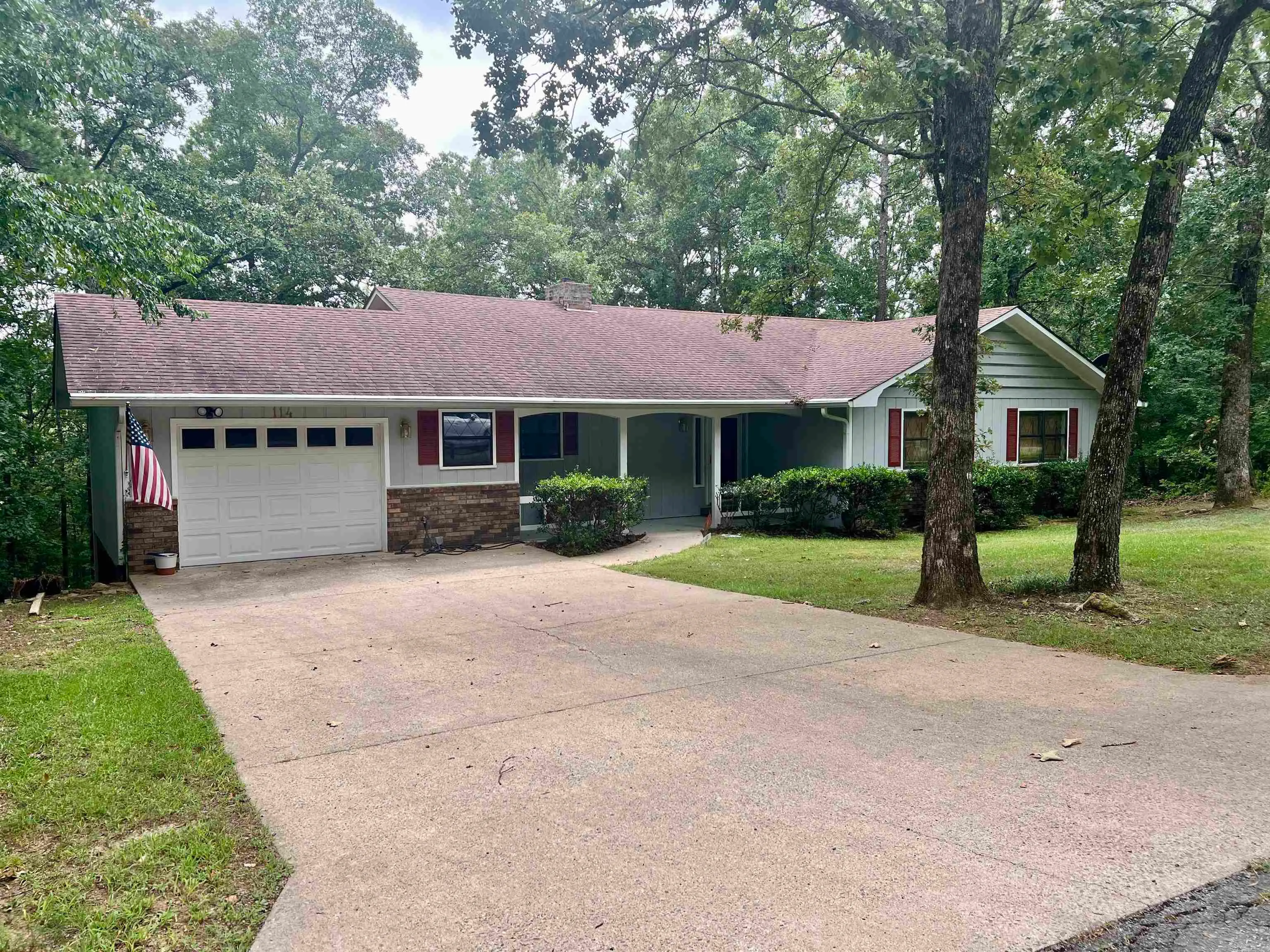 Fairfield Bay, Arkansas 72088, United States, 3 Bedrooms Bedrooms, ,2 BathroomsBathrooms,Residential,Active,184222