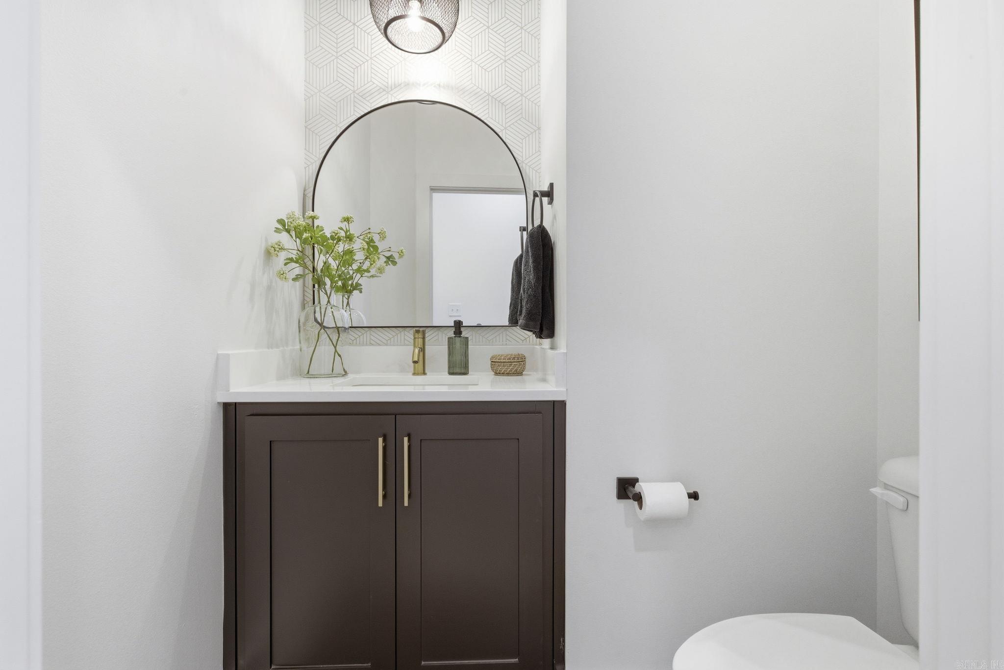 MIDTOWN BRYANT - Residential