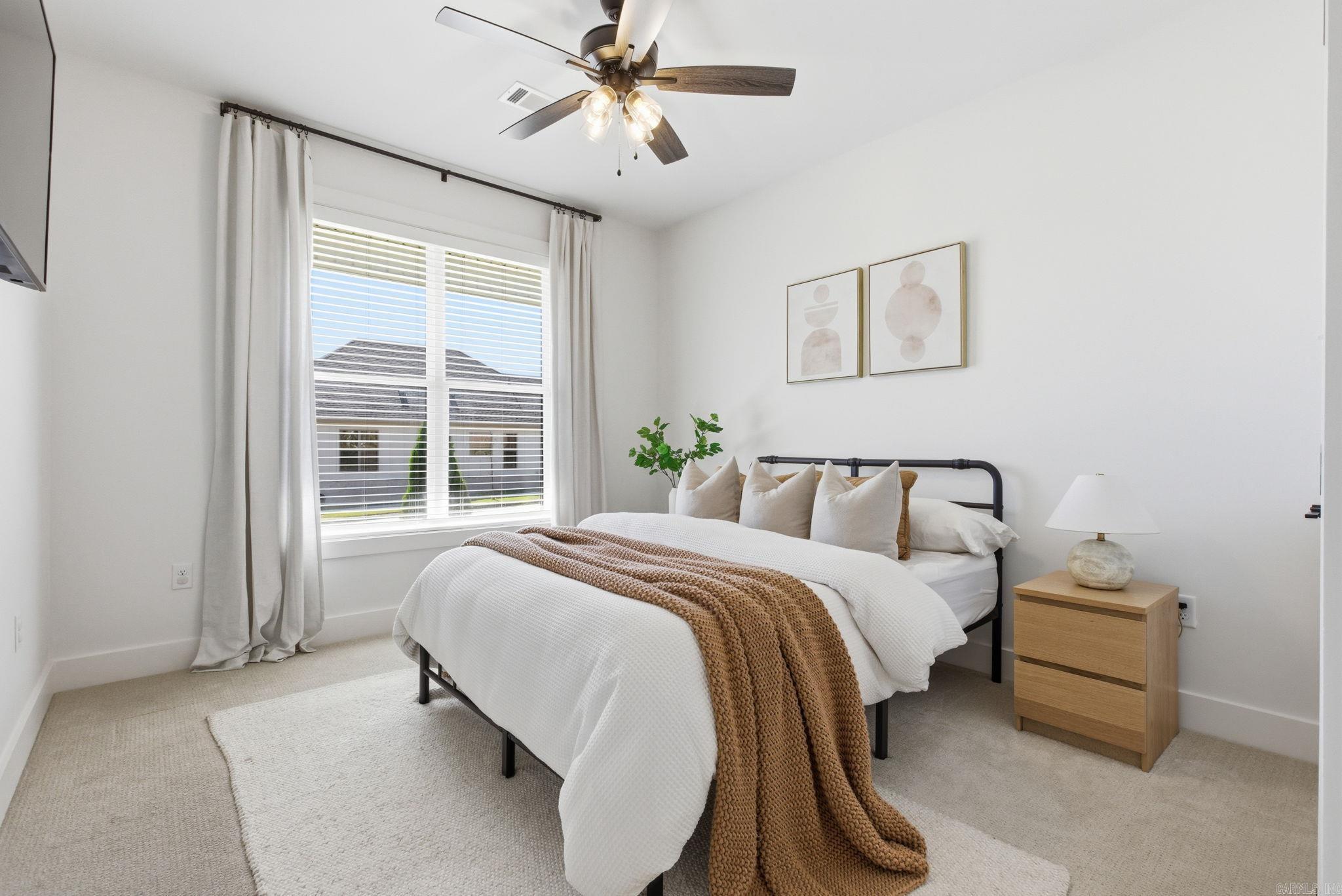 MIDTOWN BRYANT - Residential