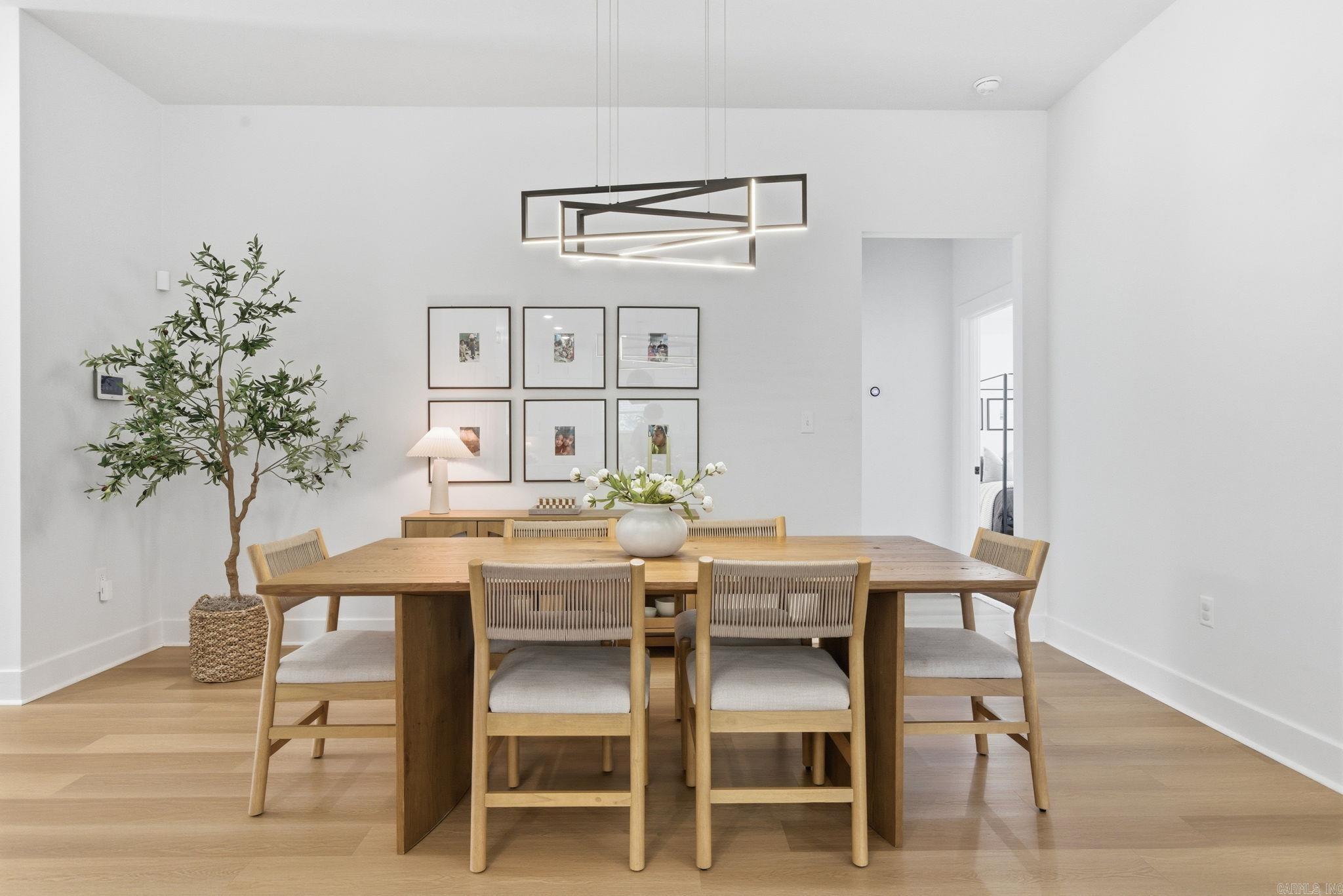 MIDTOWN BRYANT - Residential