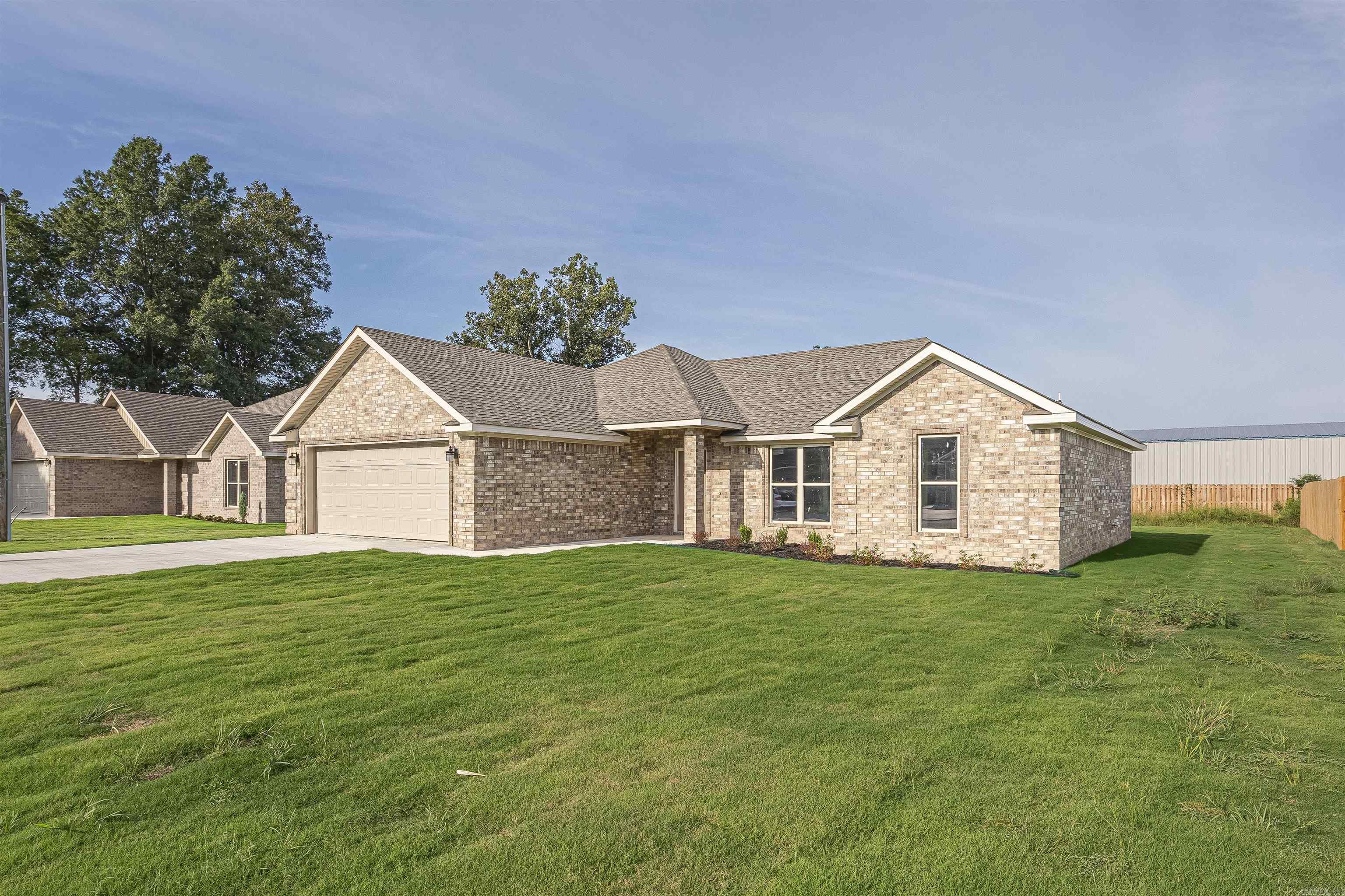 SHADOW RIDGE - Residential