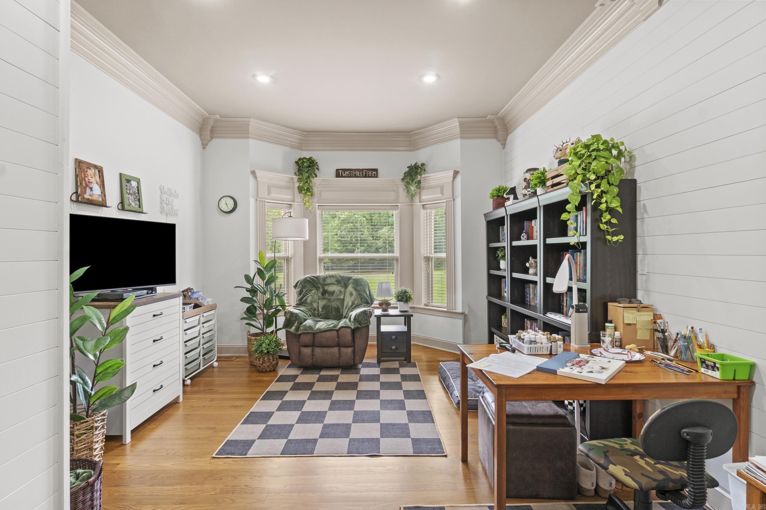 RIDGE ESTATES S/D - Residential