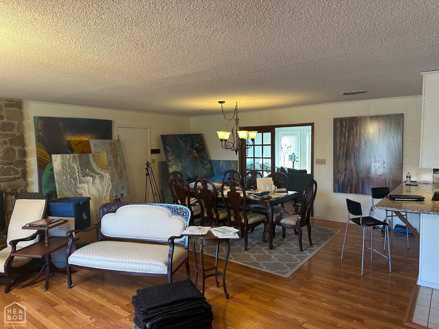 Pinoak Place - Residential