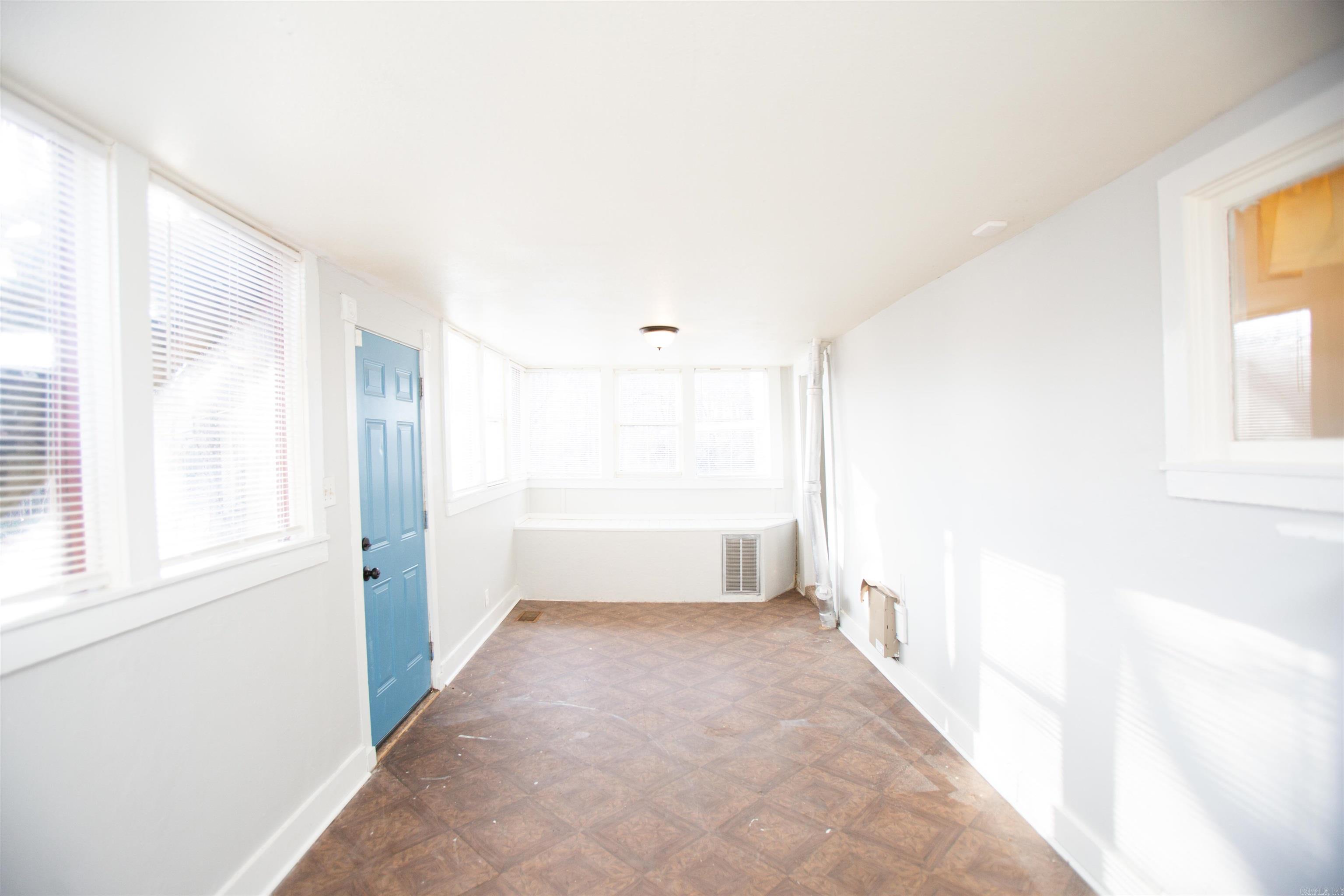 Worthern W B - Residential Lease