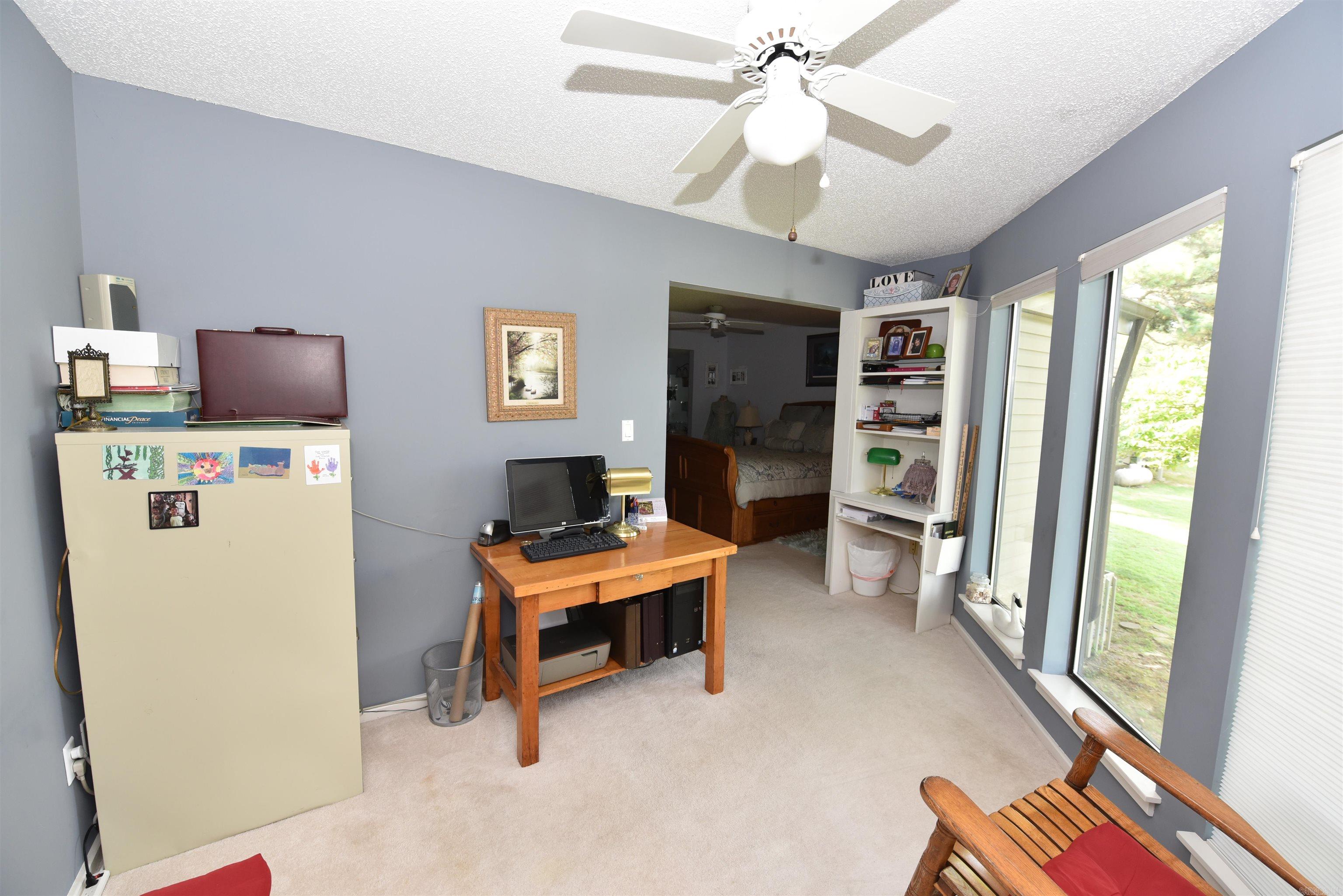 COUNTRY CLUB RIDGE TOWN - Residential