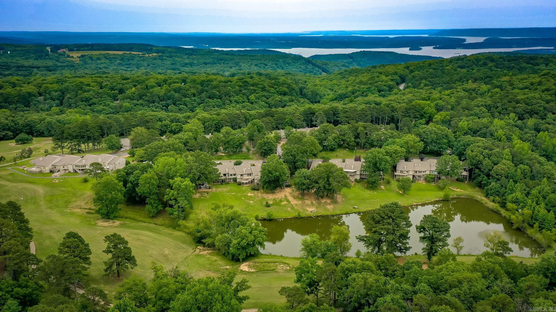 COUNTRY CLUB RIDGE TOWN - Residential