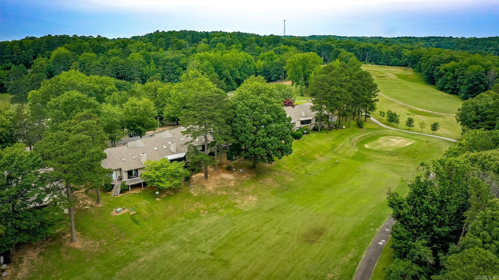 COUNTRY CLUB RIDGE TOWN - Residential