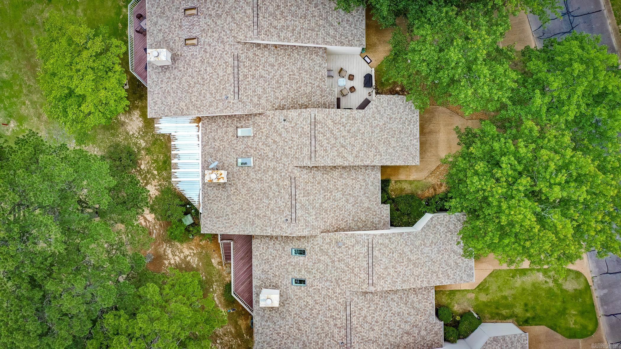 COUNTRY CLUB RIDGE TOWN - Residential