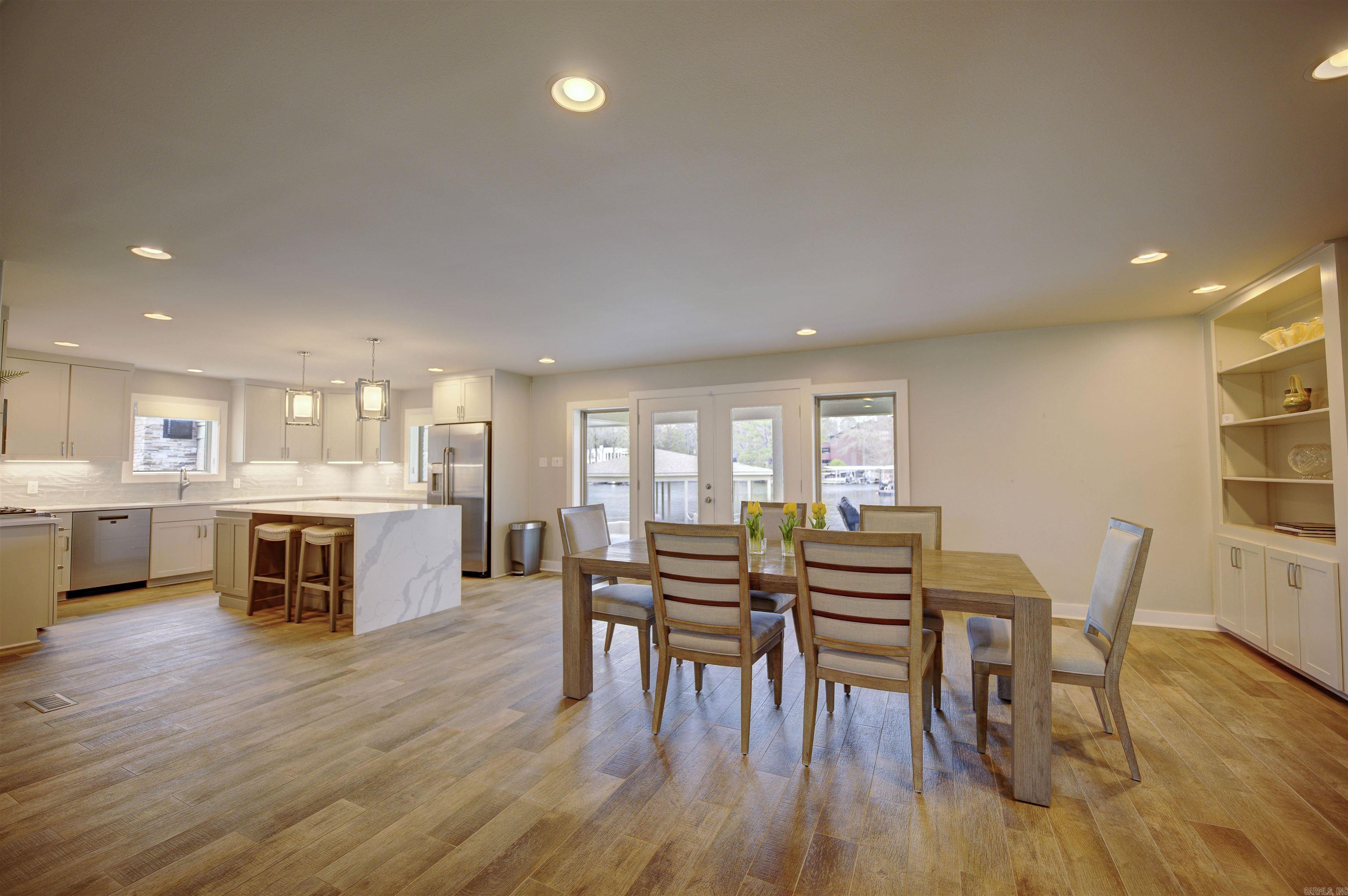 Garland - Residential