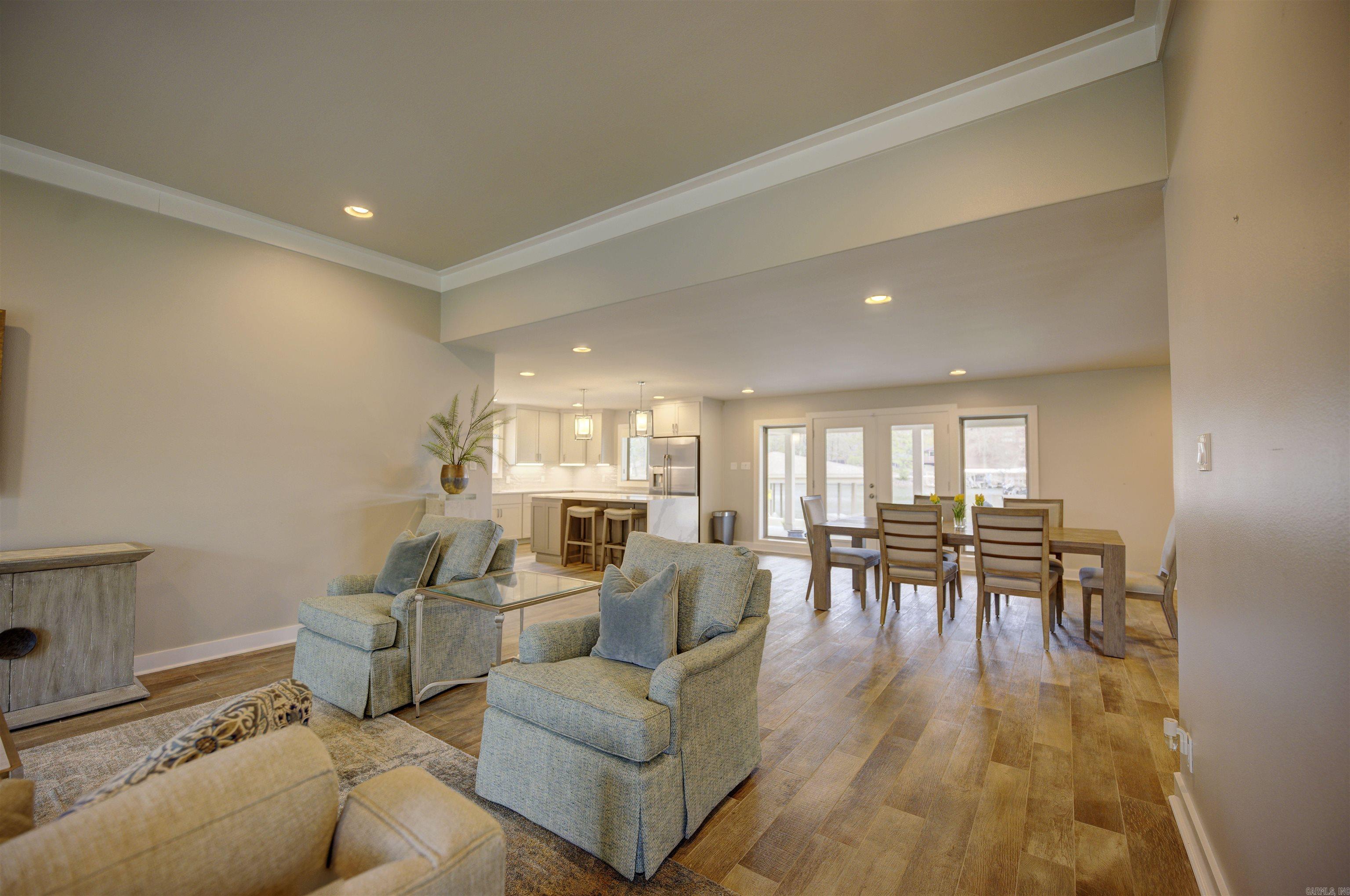 Garland - Residential