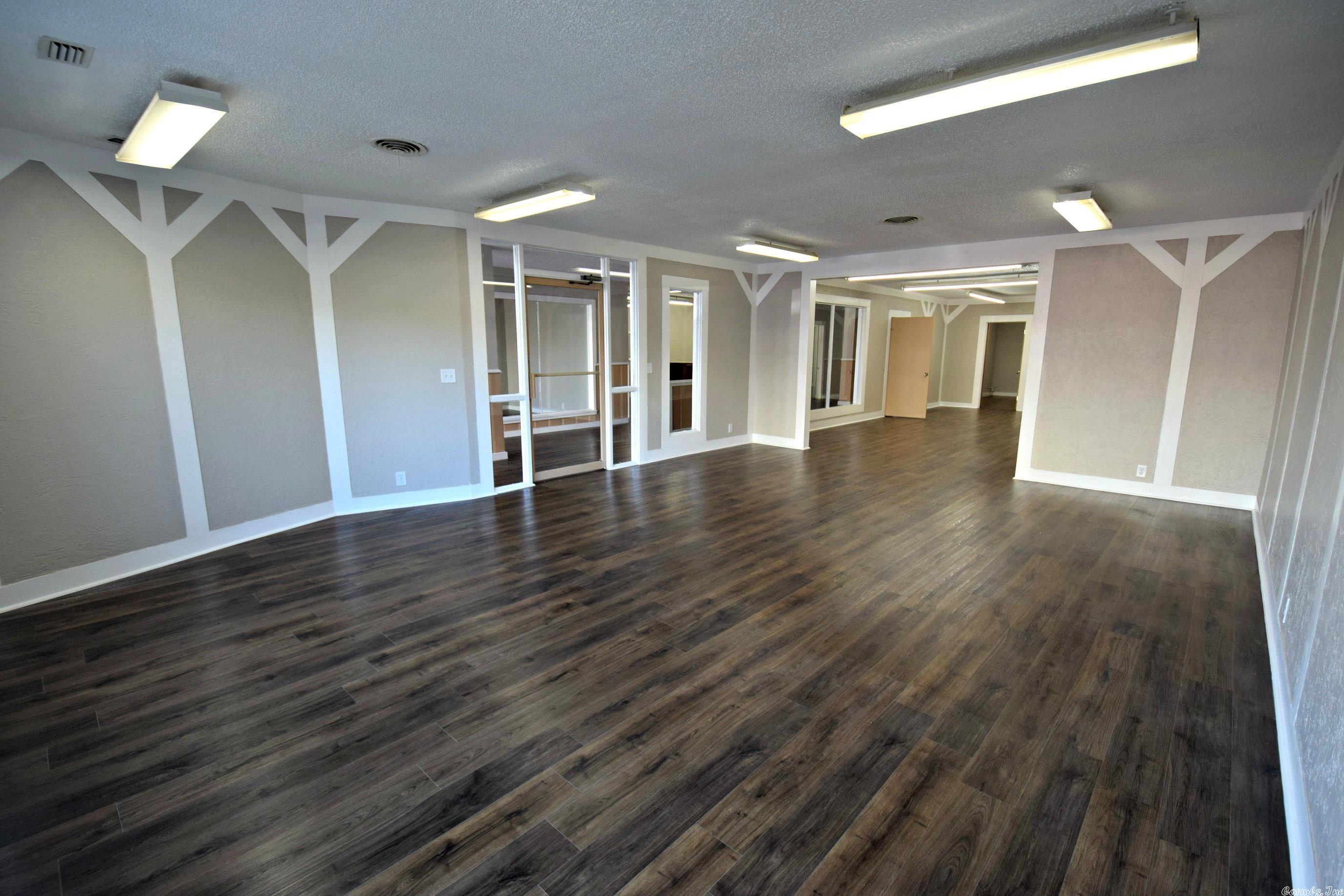 Mena Original - Commercial Sale