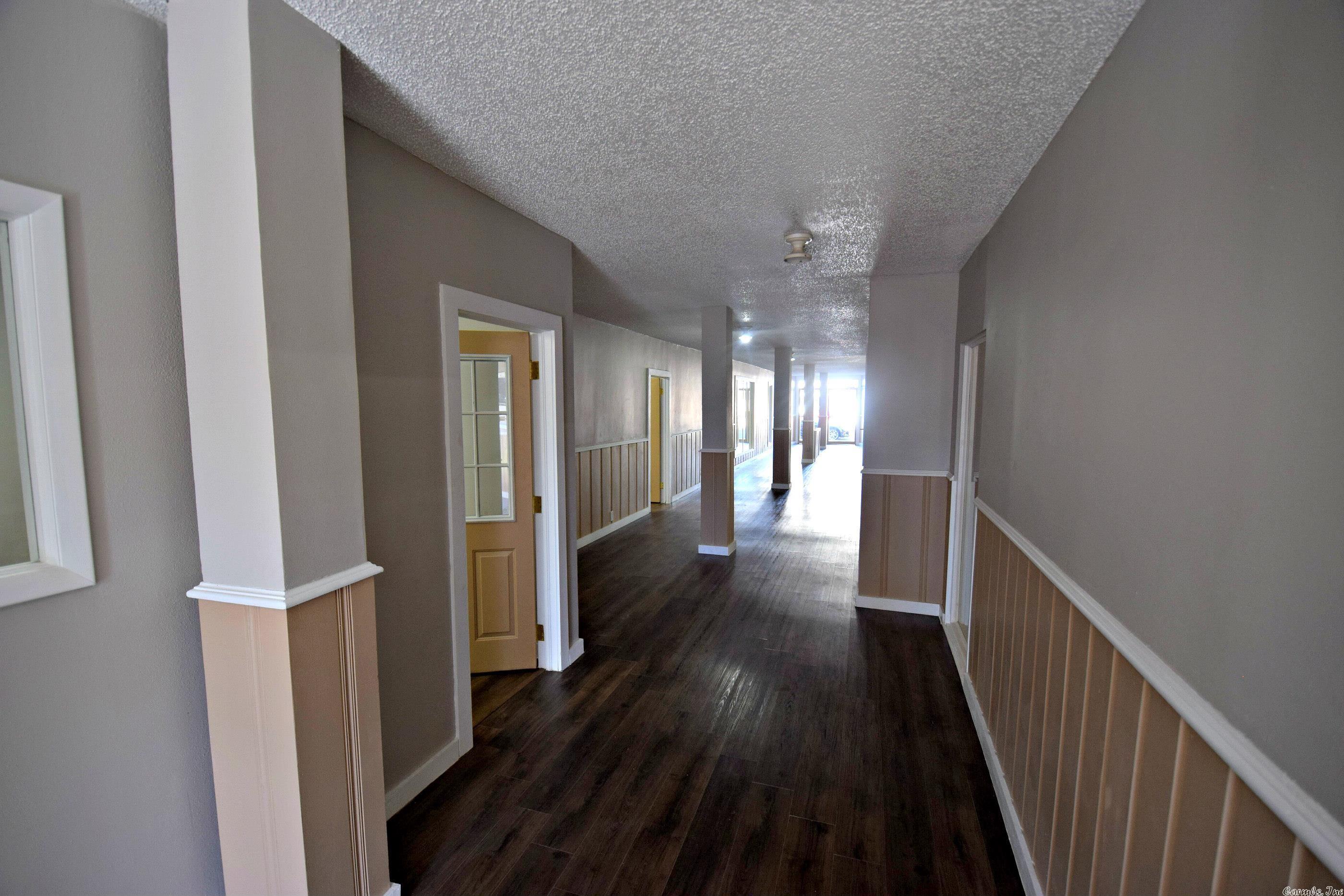 Mena Original - Commercial Sale