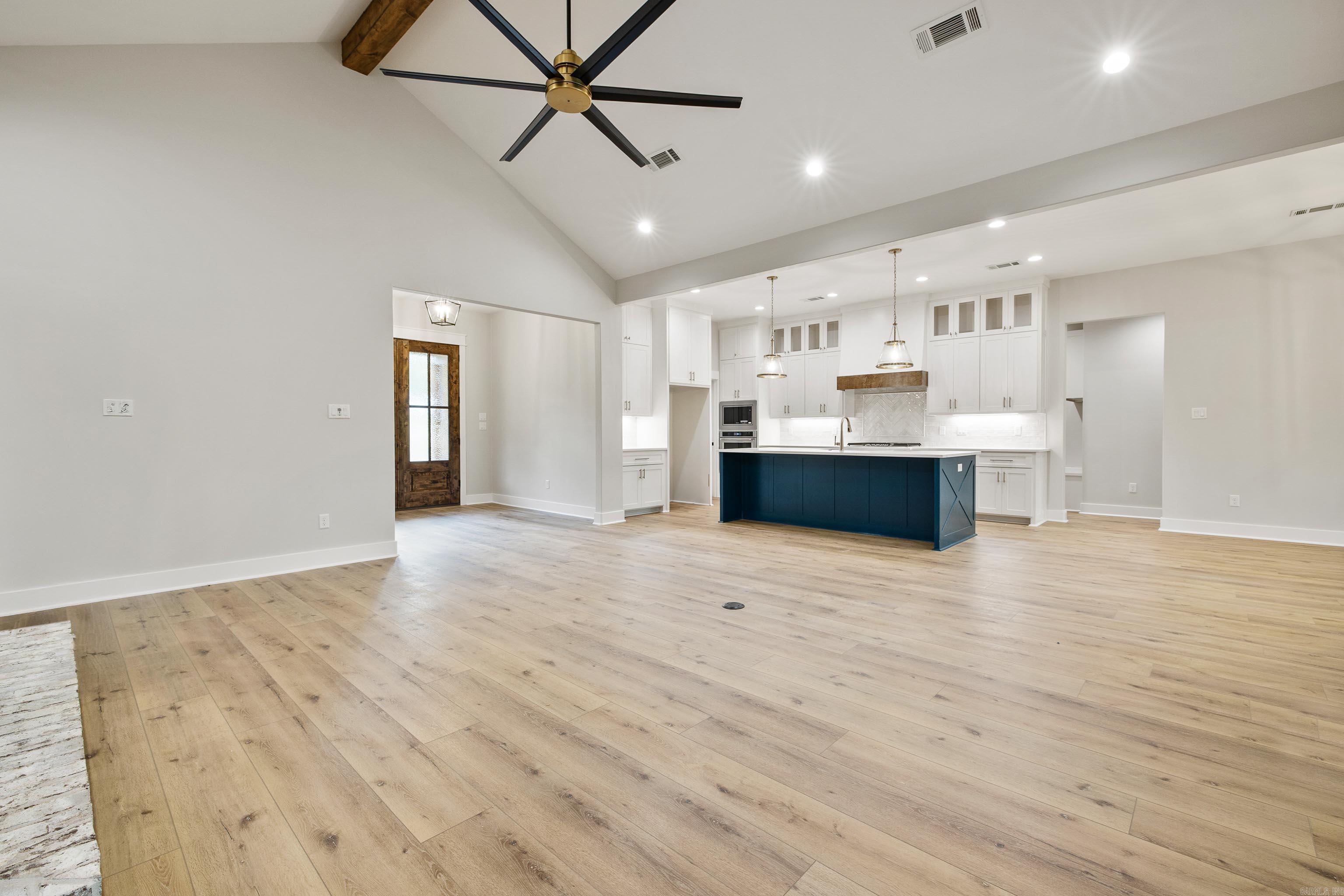 BIG ROCK ESTATES - Residential