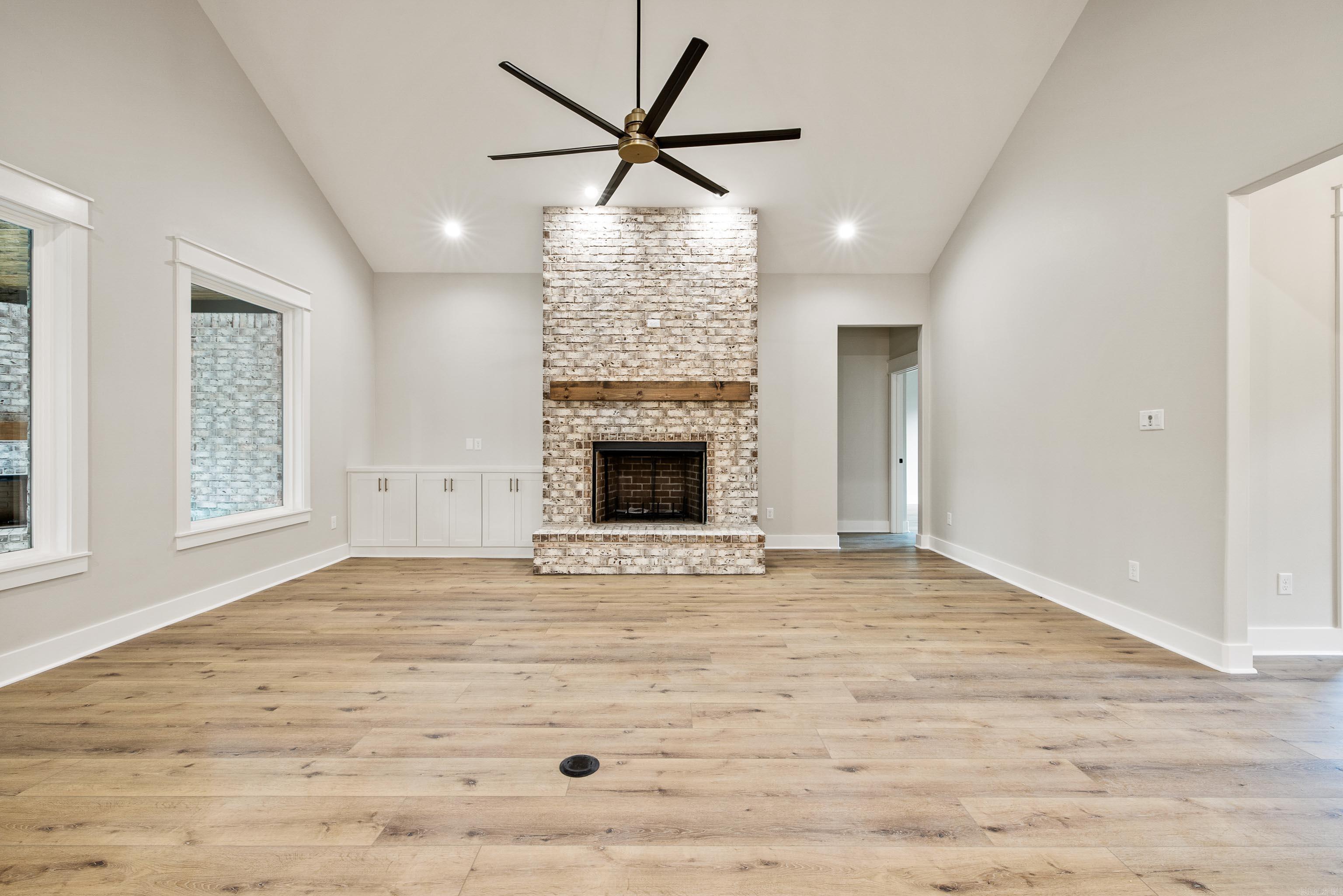 BIG ROCK ESTATES - Residential