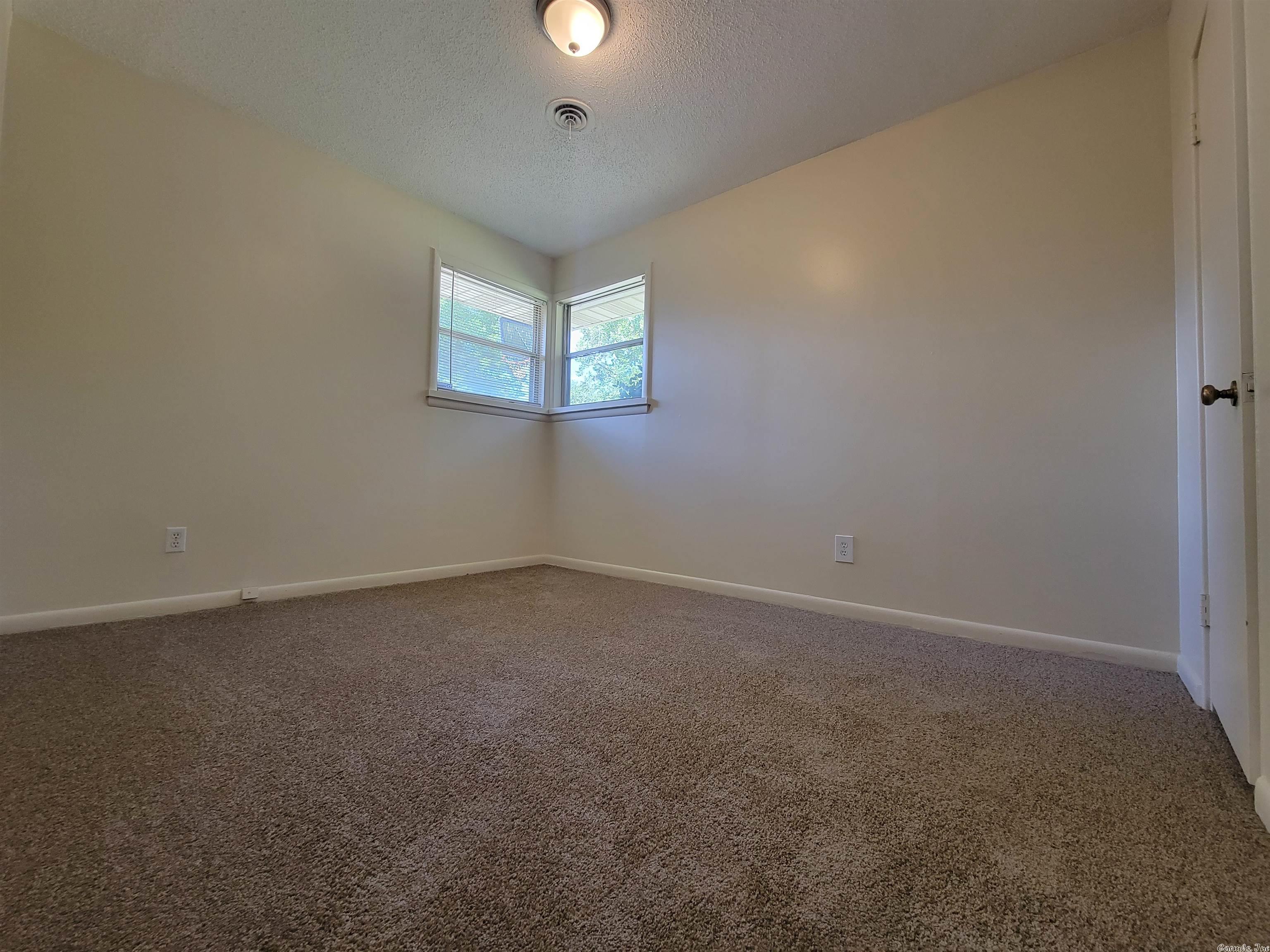 Sunnymeade - Residential Lease