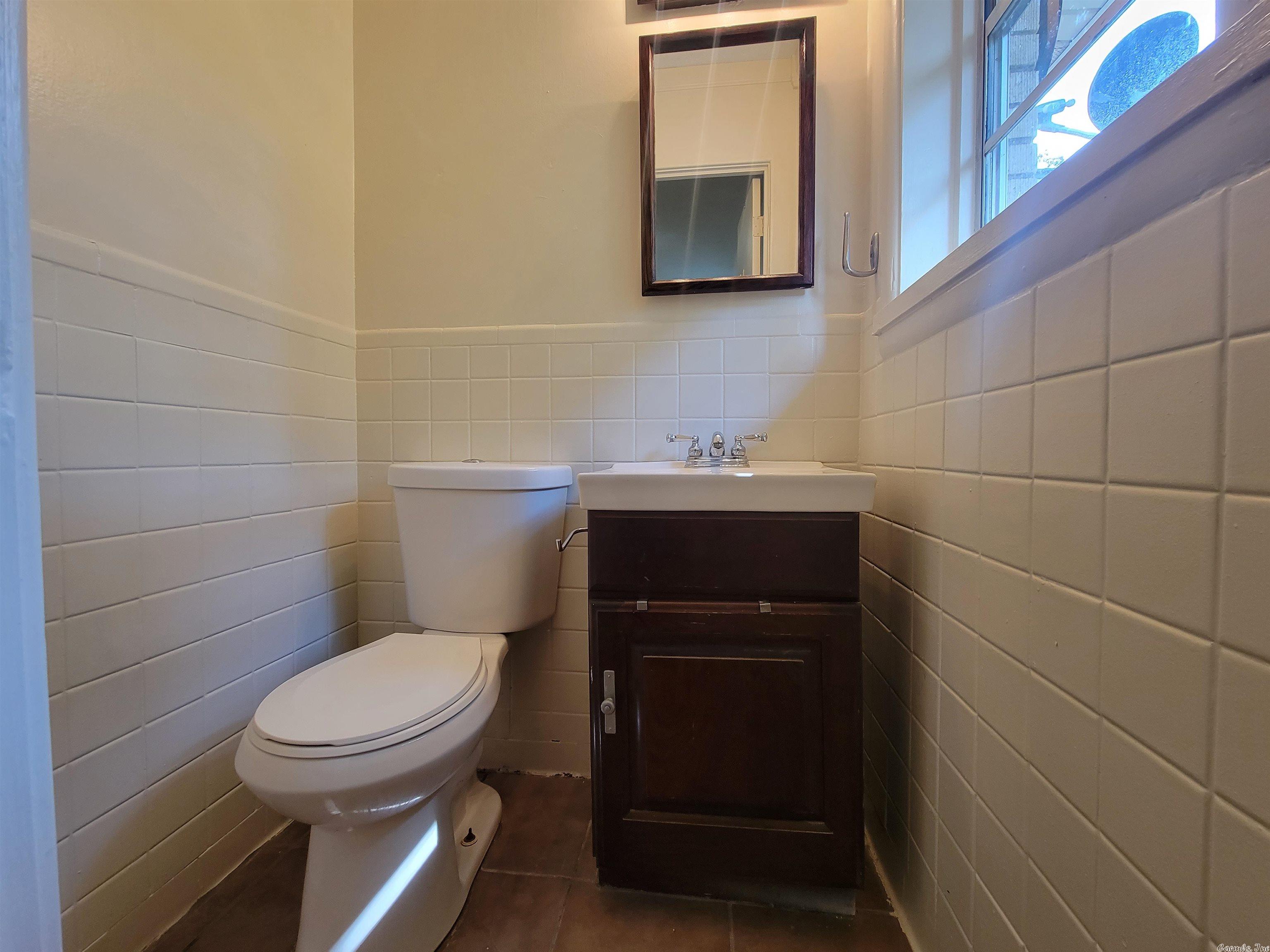 Sunnymeade - Residential Lease