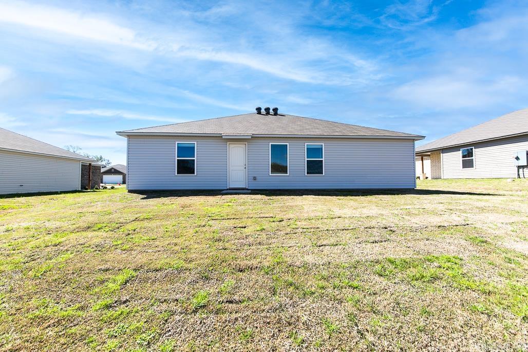 STAGECOACH MEADOWS - Residential