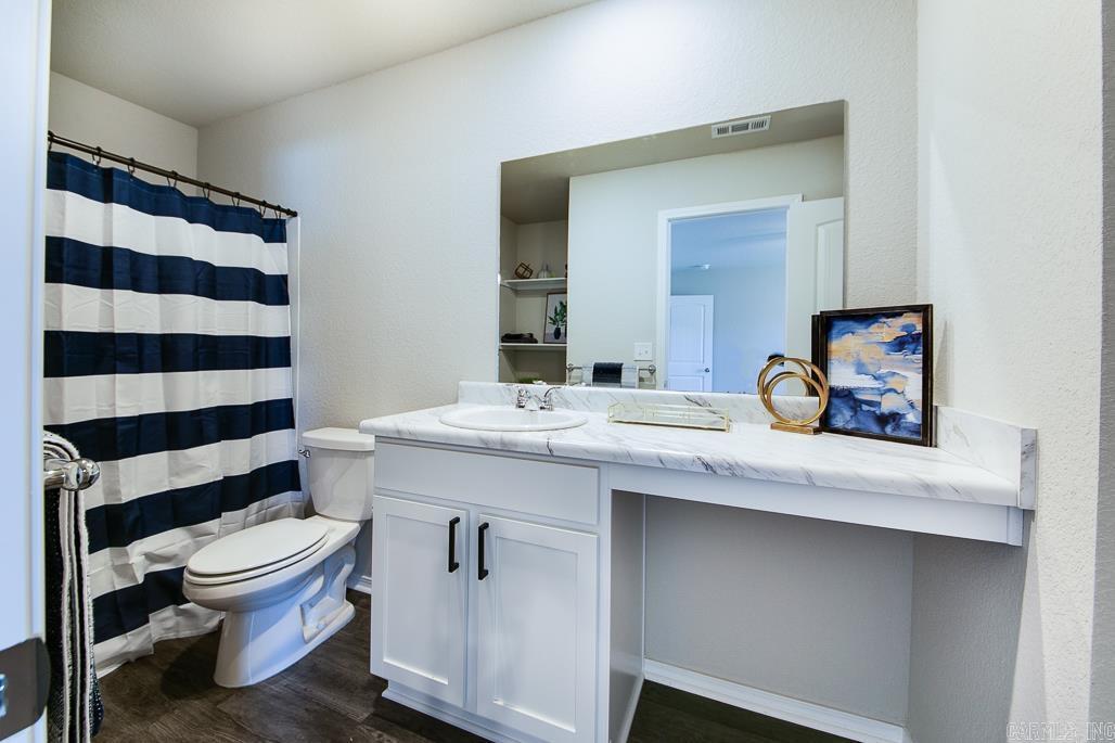 STAGECOACH MEADOWS - Residential