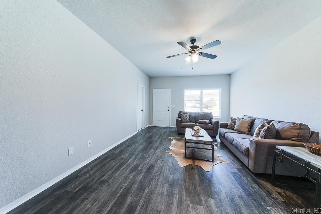 STAGECOACH MEADOWS - Residential