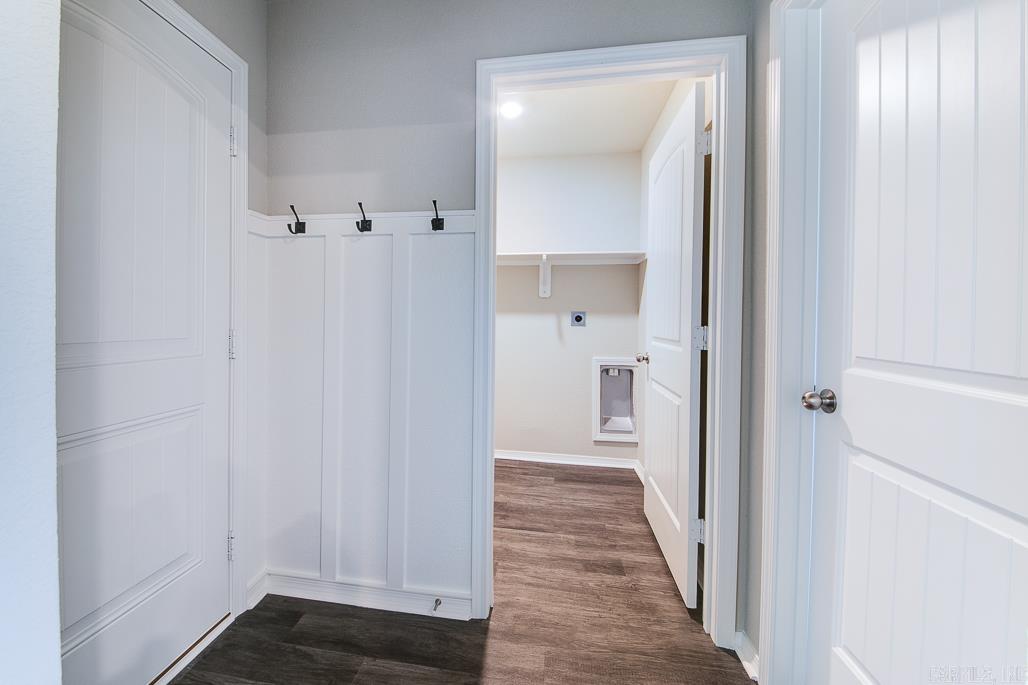 STAGECOACH MEADOWS - Residential