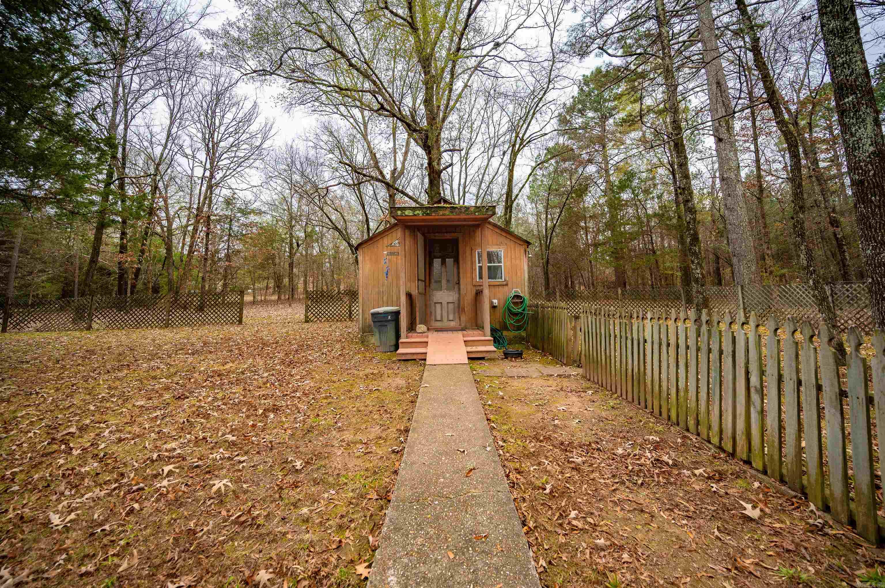 Oak Ridge - Residential