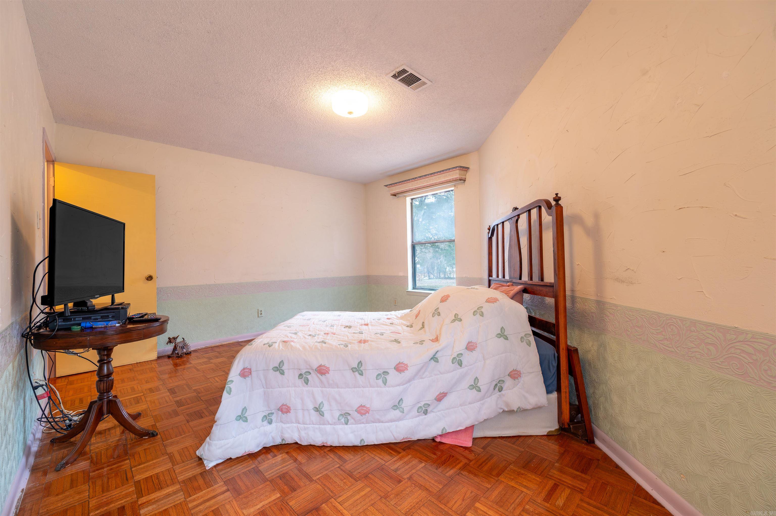 Oak Ridge - Residential