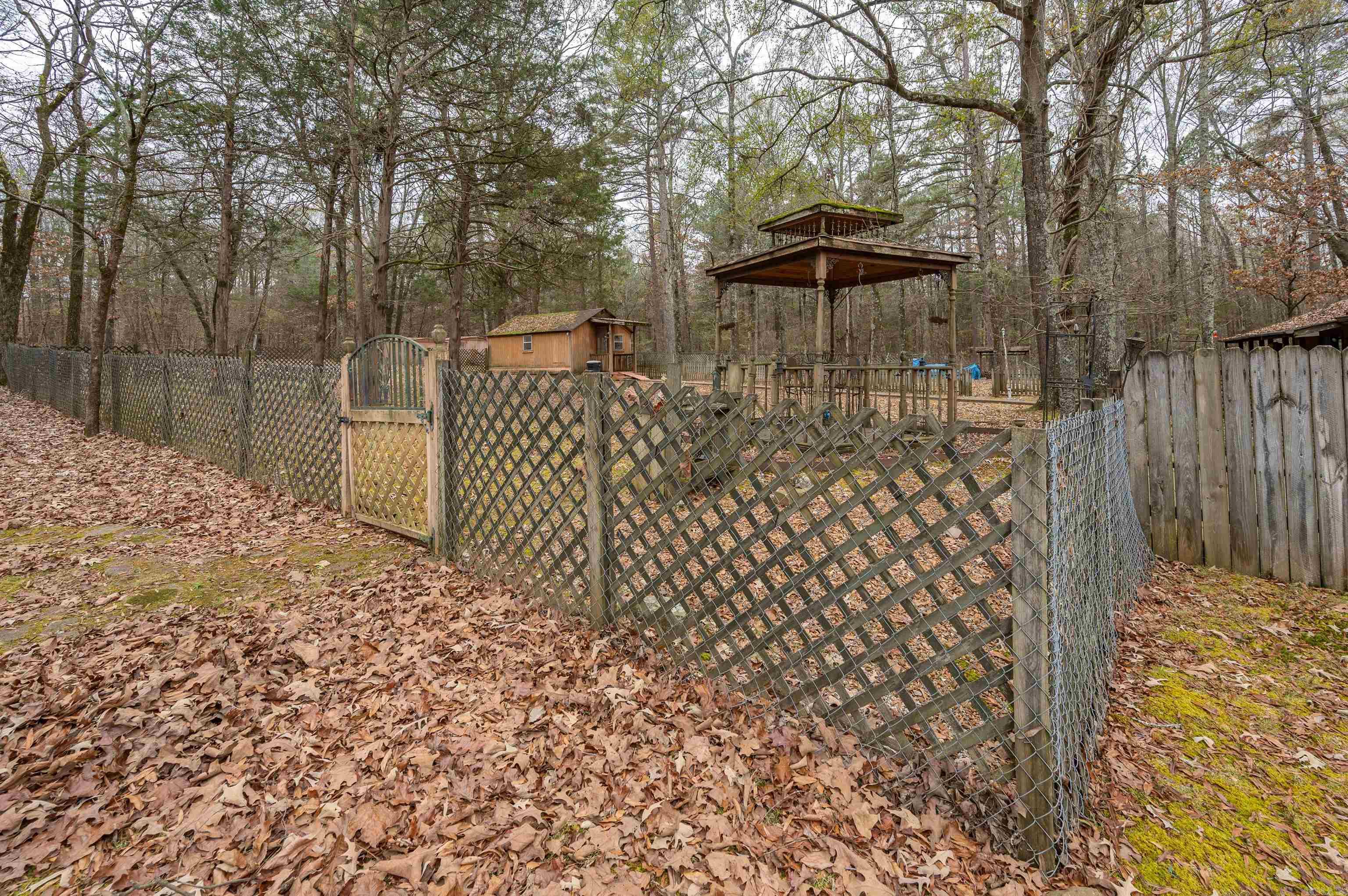 Oak Ridge - Residential