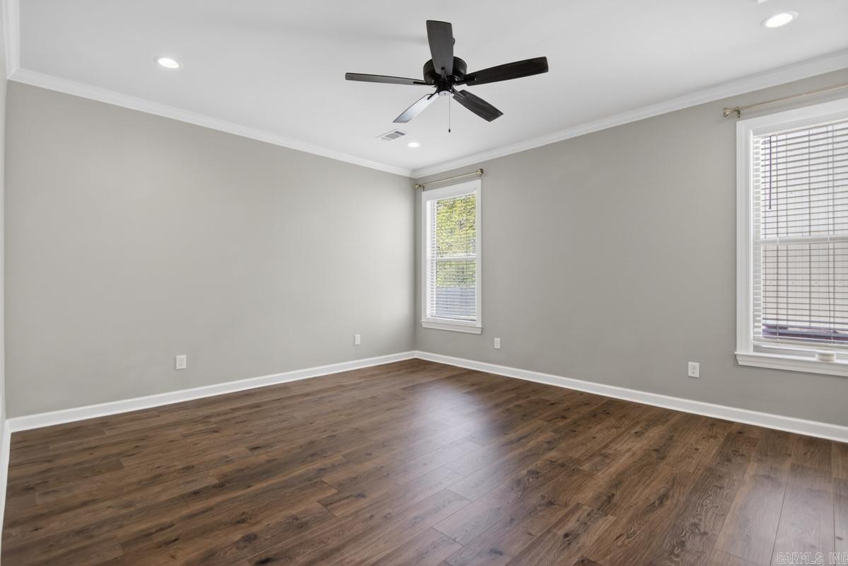 MILLERS GLENN - Residential