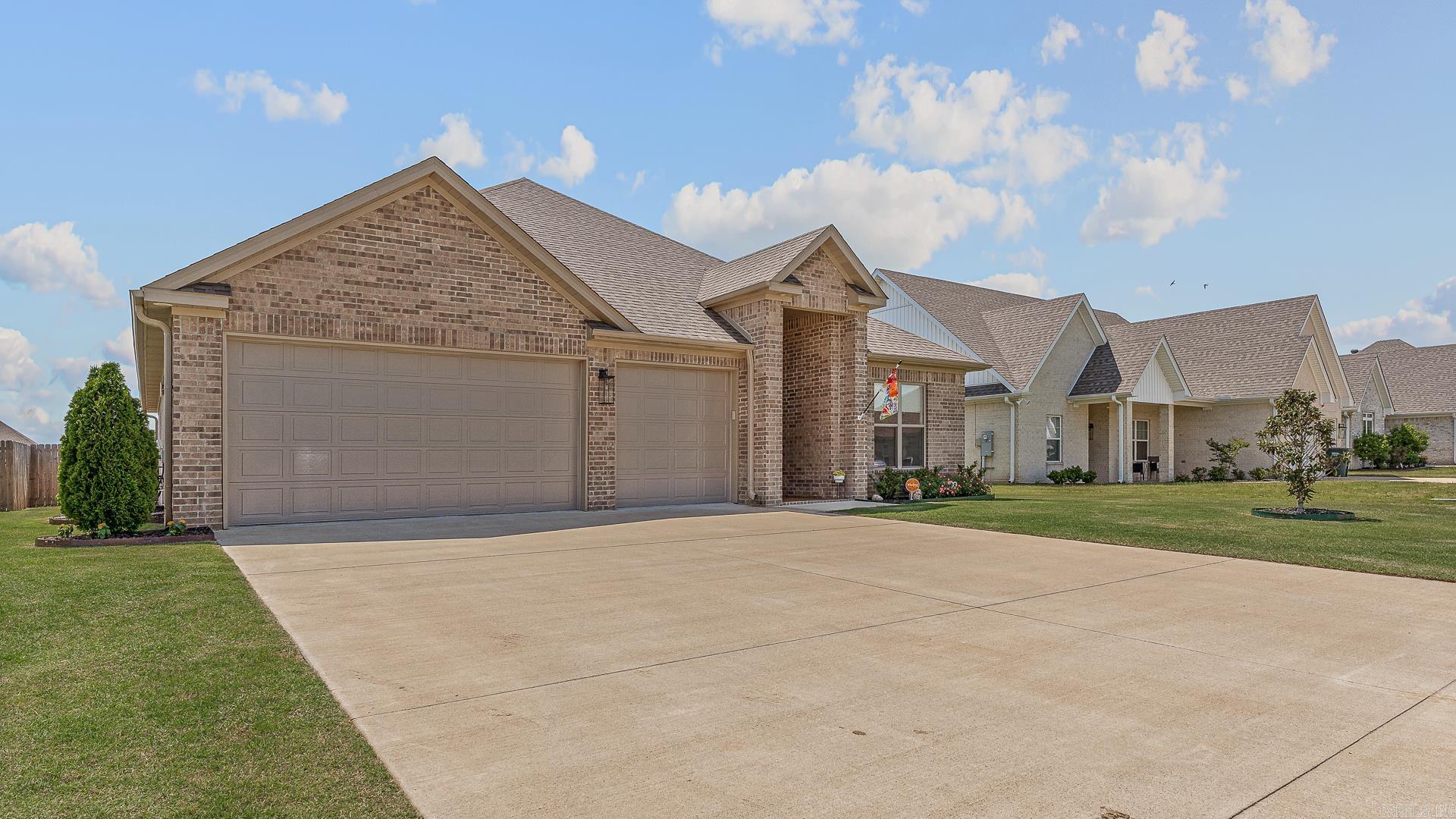 Hidden Creek - Residential