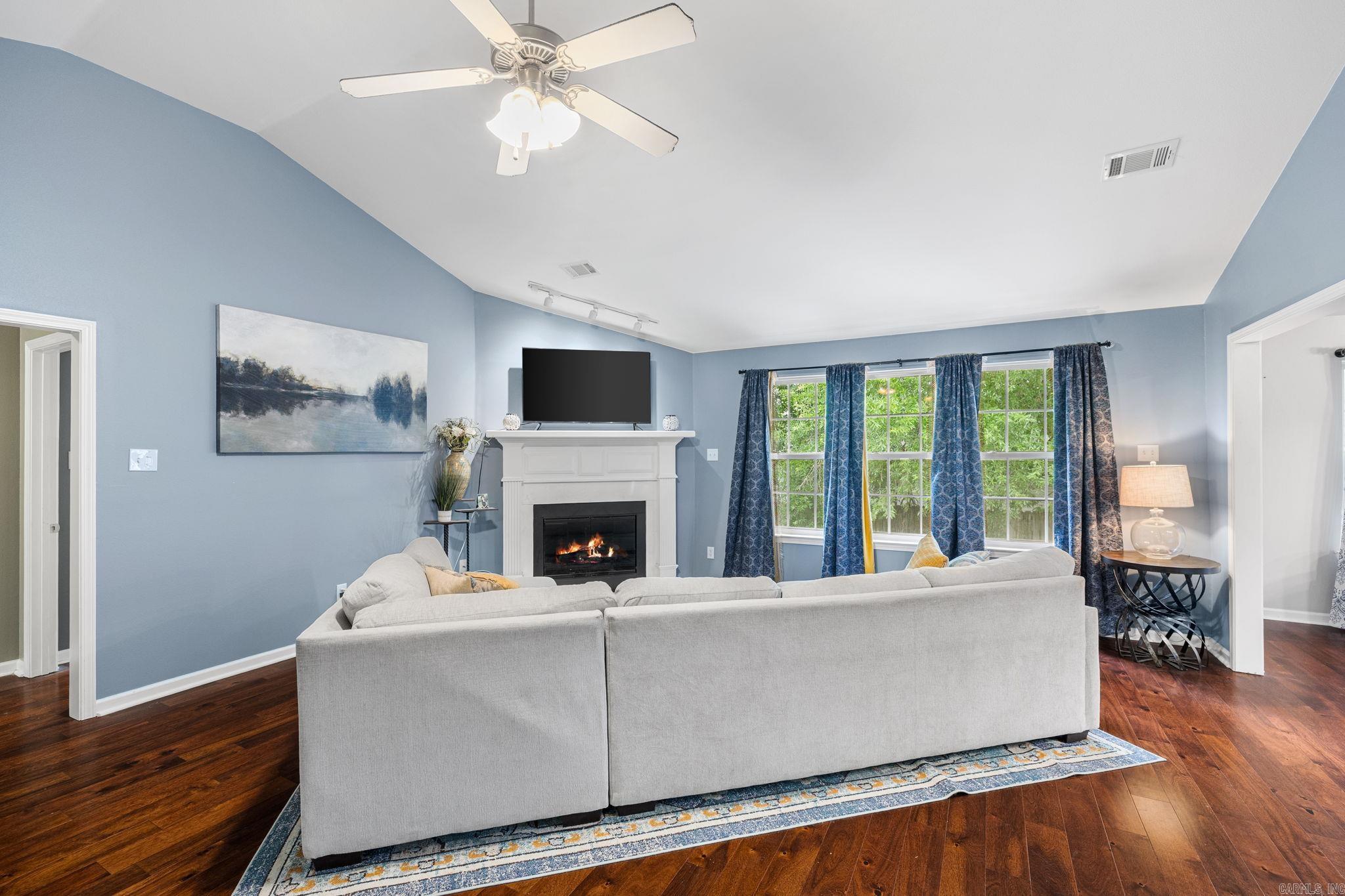 CABOT HIGHLANDS - Residential