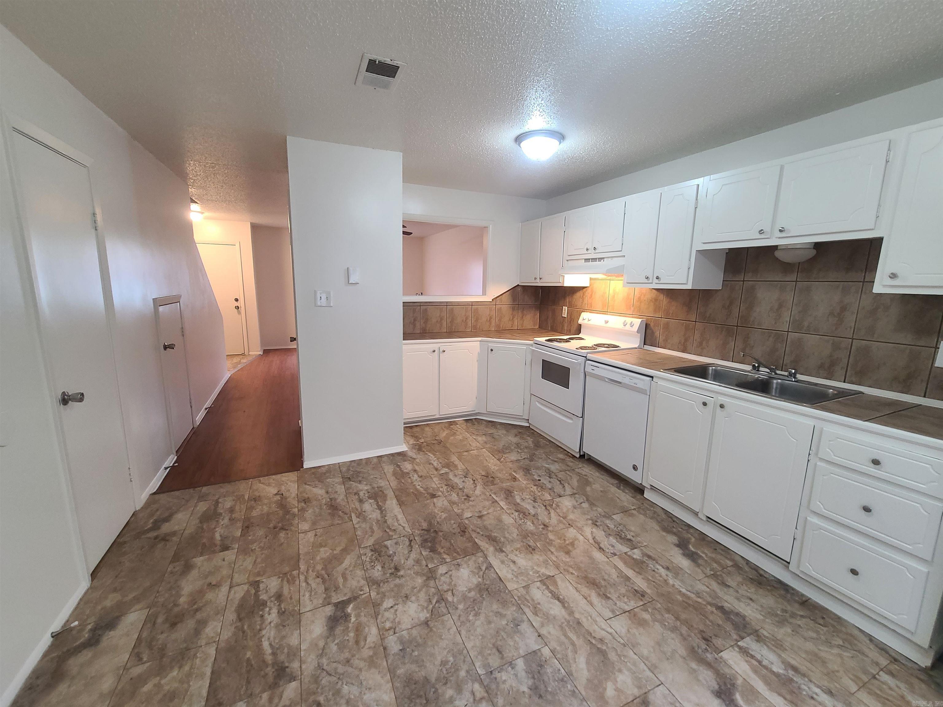 West Jacksonville #2 - Residential Income