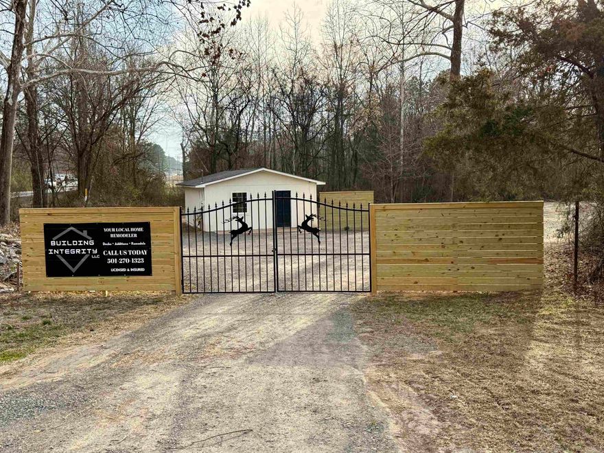 Exceptional commercial opportunity with built-in income and limitless potential! This high-visibility property features premium highway frontage, a well-constructed front gate for security and privacy, and a fully renovated office/shop combo ready for immediate use. A prominent 4-face billboard provides a strong source of passive residual income, adding instant investment value. The professionally offering a head state for expansion or new construction. Whether you're looking to grow your business, invest, or develop, this versatile property is perfectly positioned to deliver both immediate functionality and long-term upside.