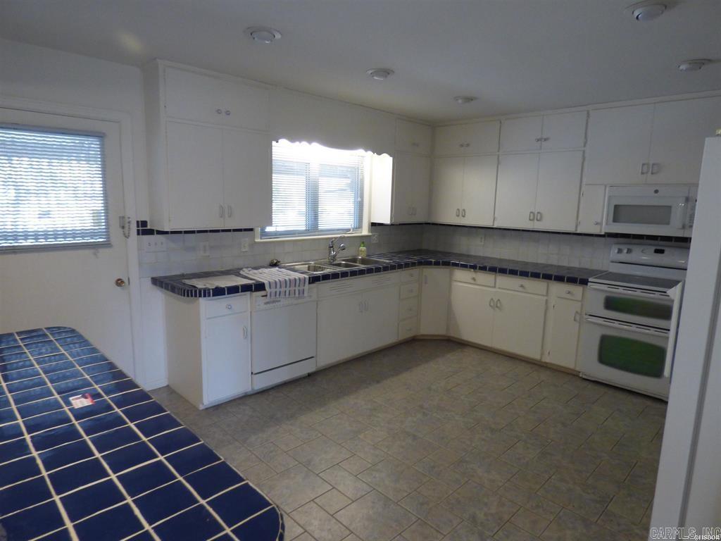 CLIFTON LAKE ADDITION - Residential