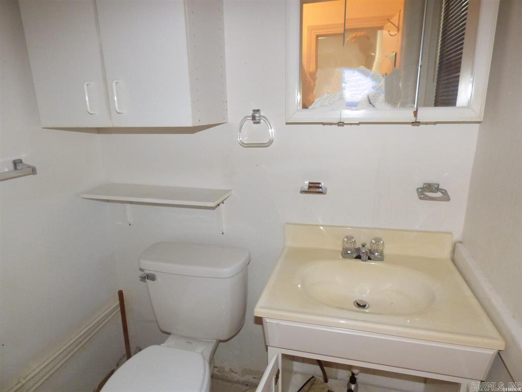 CLIFTON LAKE ADDITION - Residential