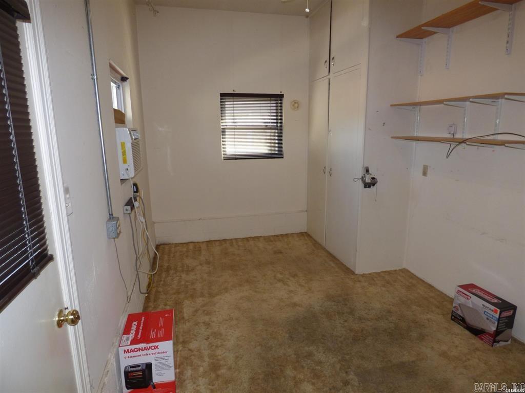 CLIFTON LAKE ADDITION - Residential