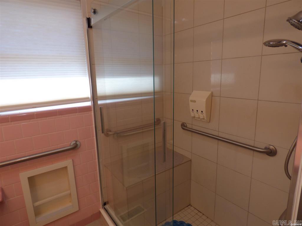 CLIFTON LAKE ADDITION - Residential