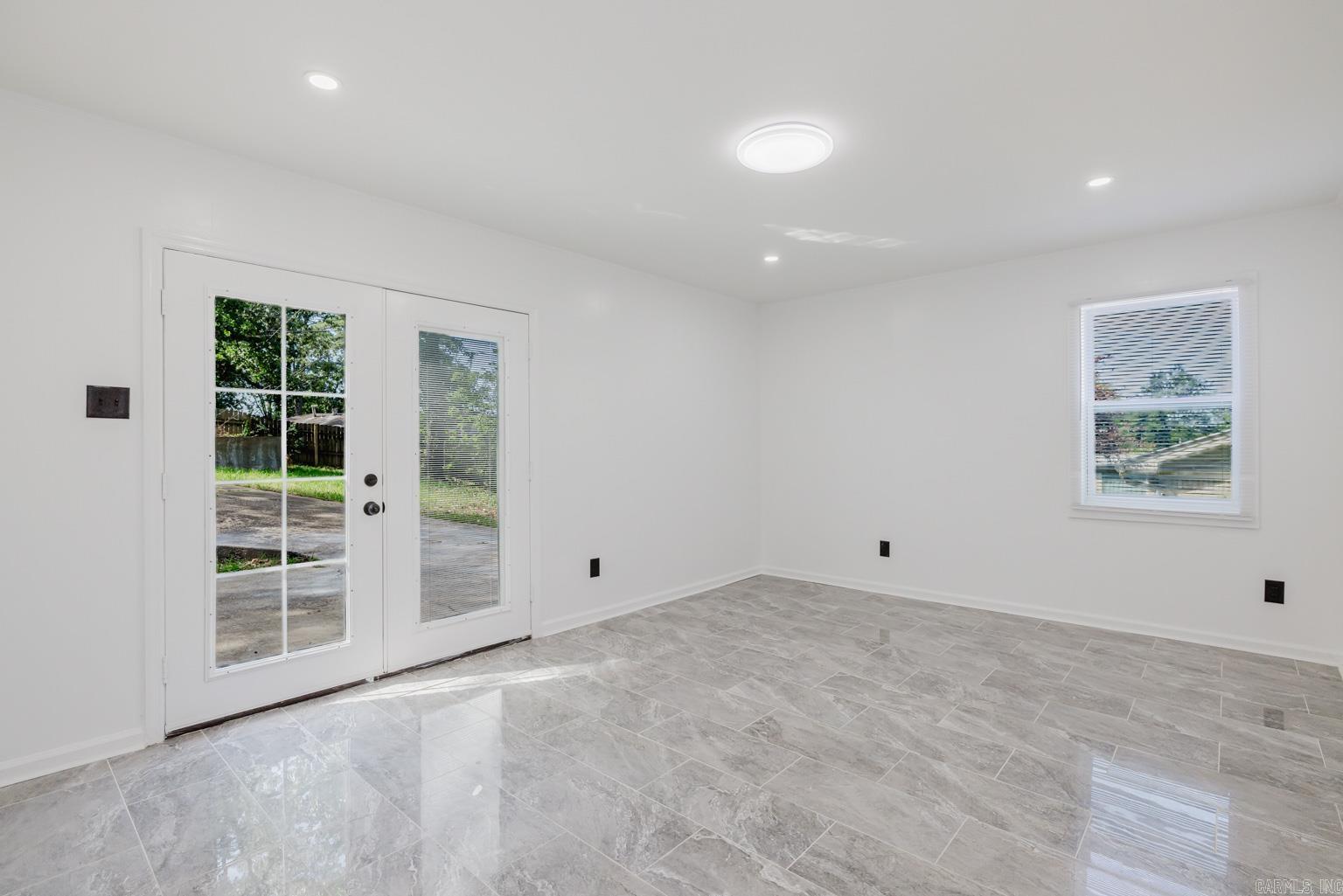 BRUCEWOOD - Residential