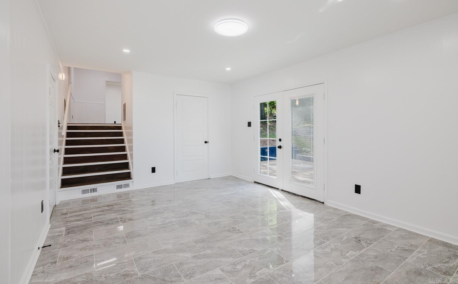 BRUCEWOOD - Residential