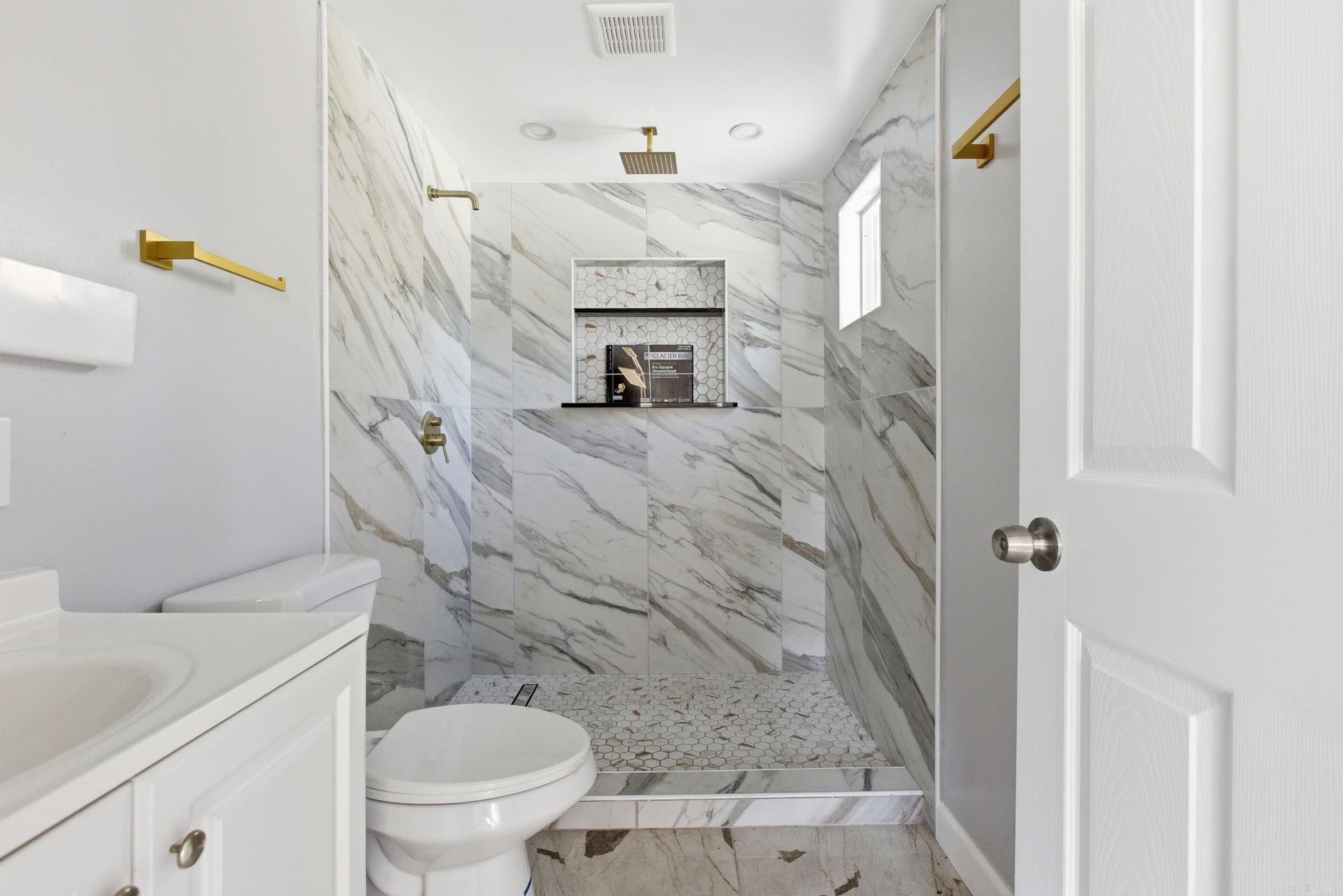 LUND & HILL (ORIGINAL TOWN) - Residential