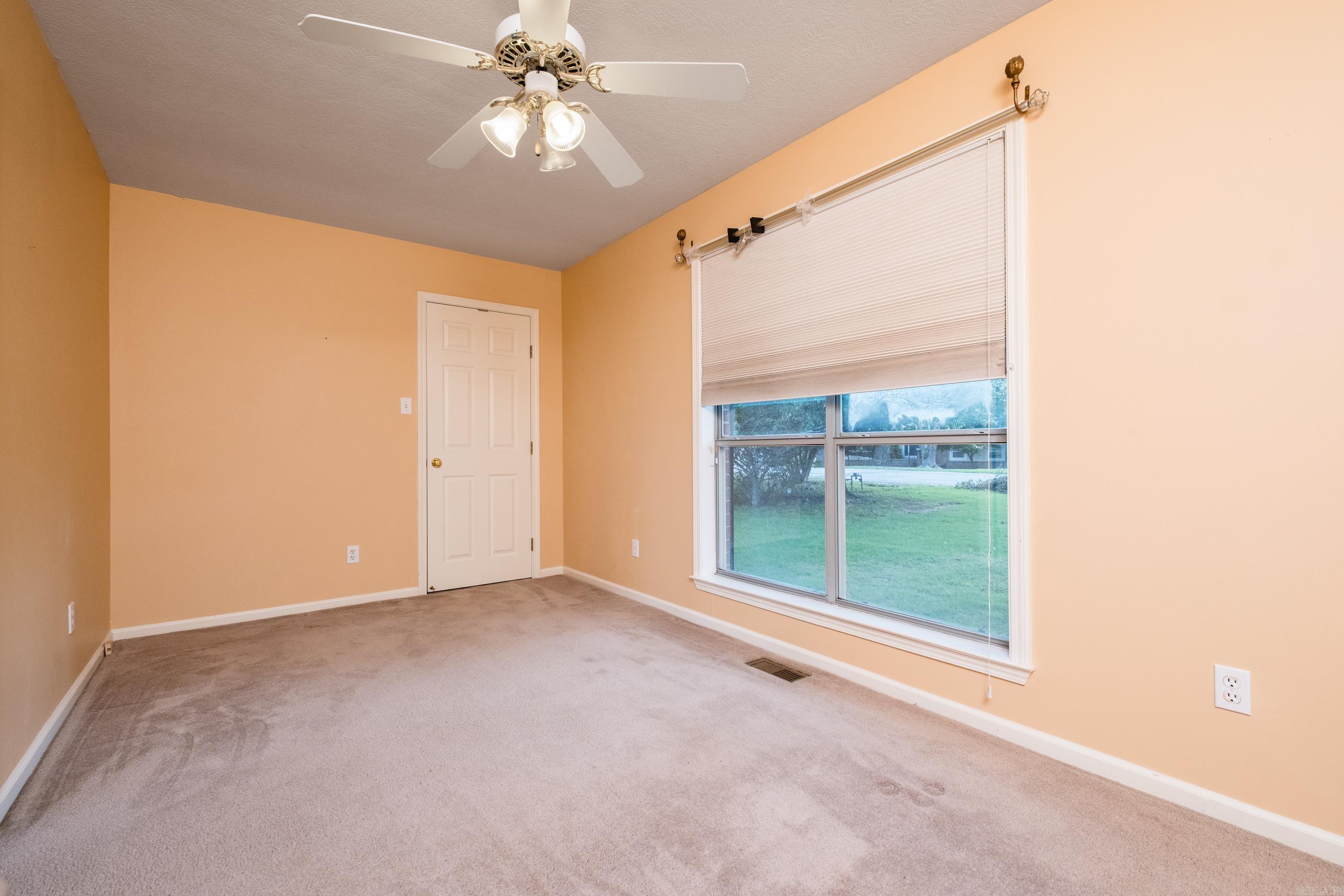 WALTON HEIGHTS - Residential