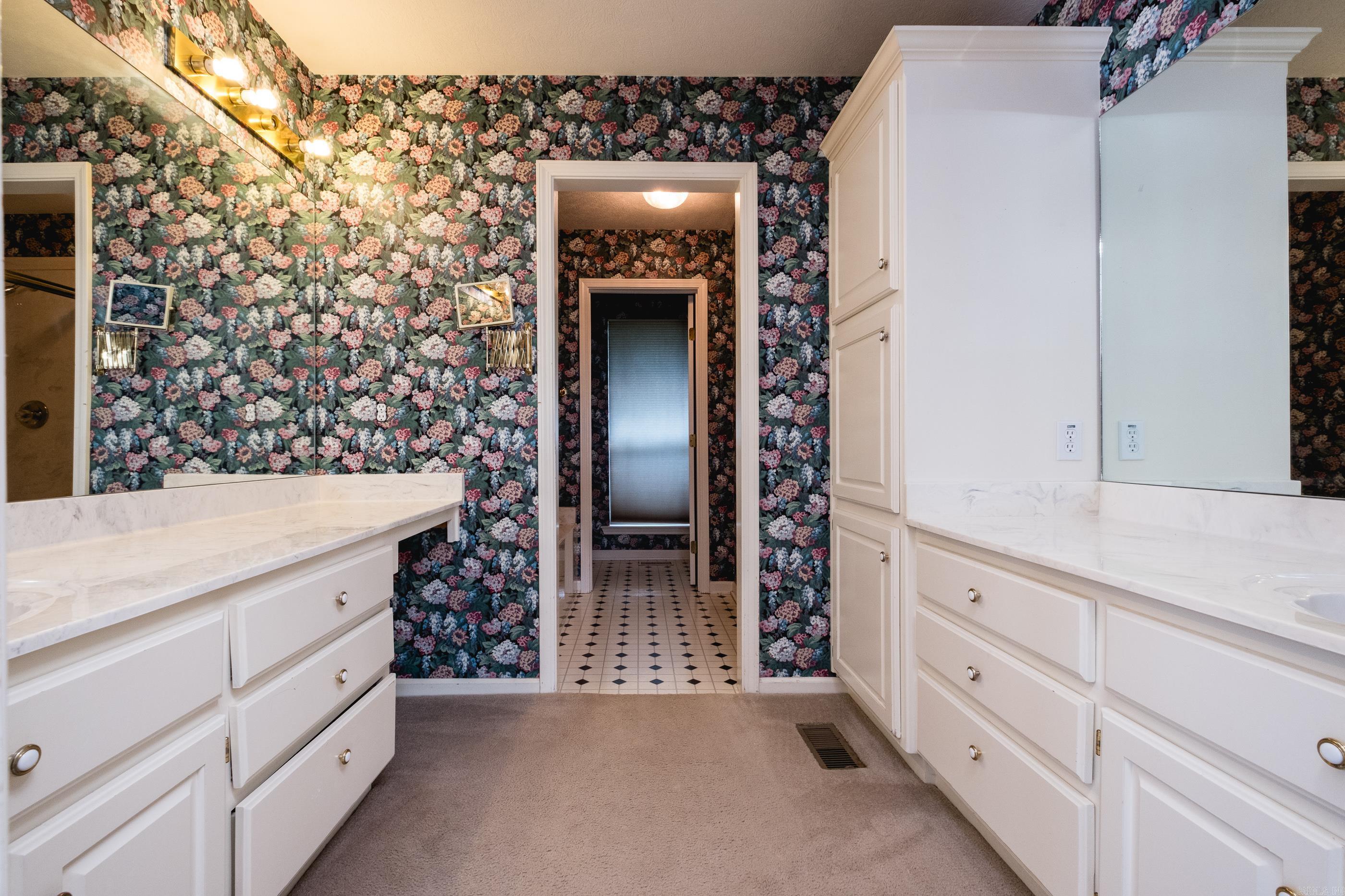 WALTON HEIGHTS - Residential