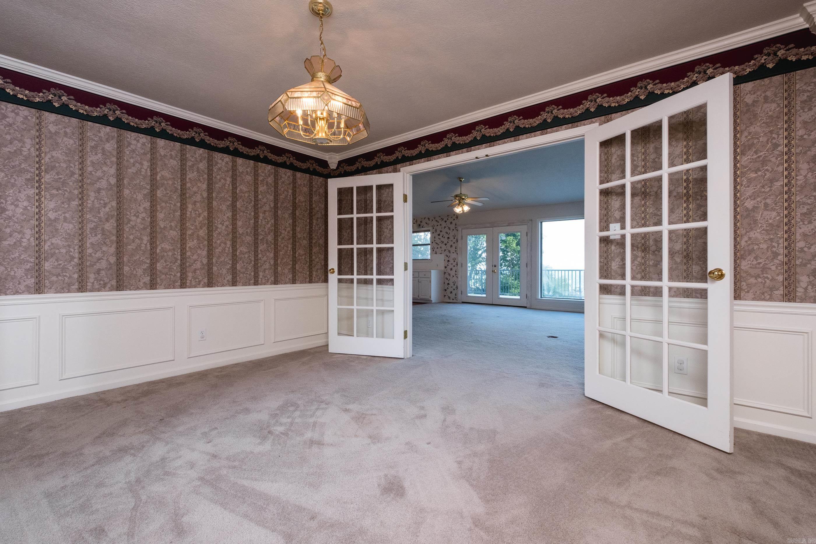 WALTON HEIGHTS - Residential