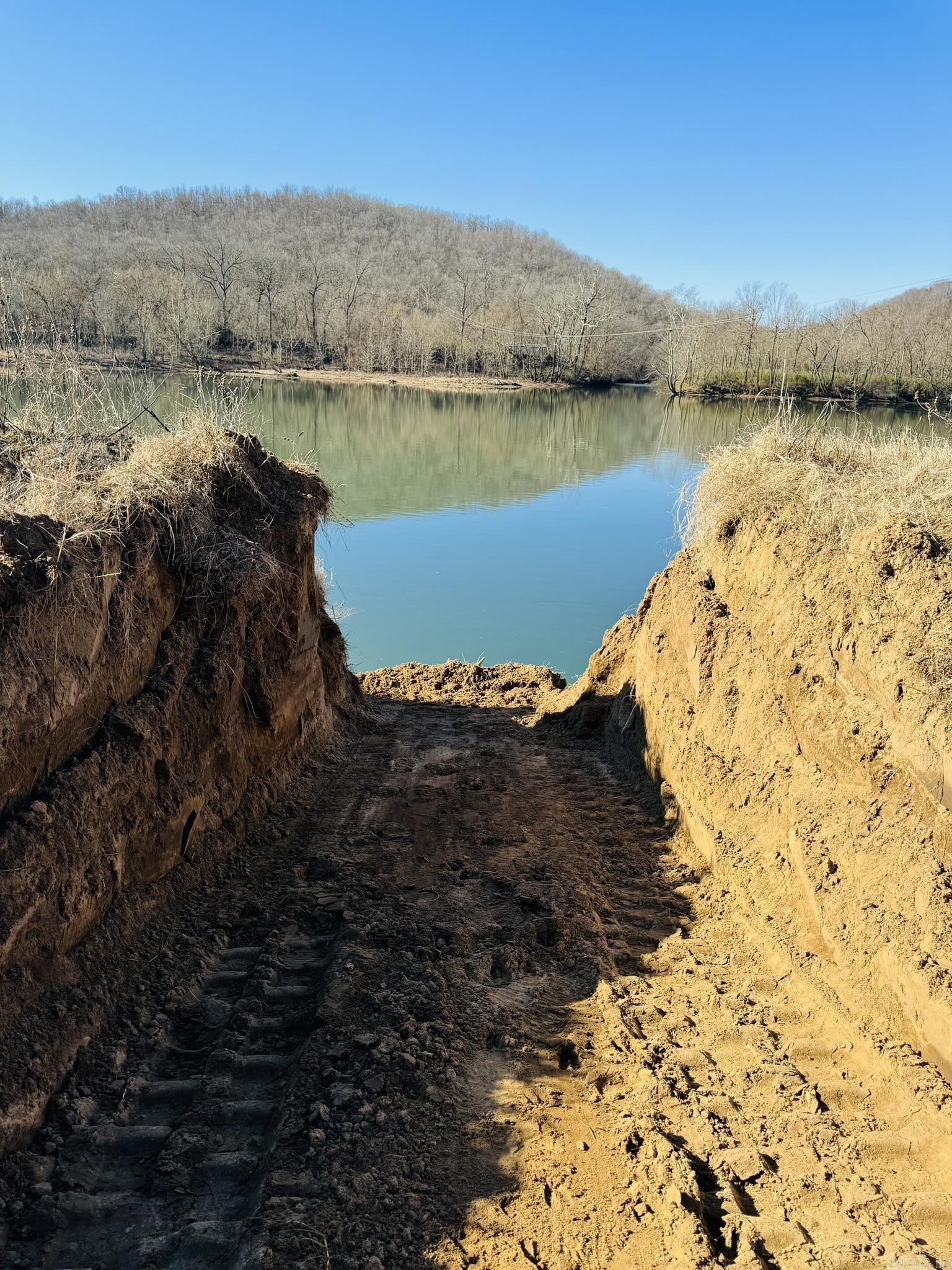 White River Run - Land