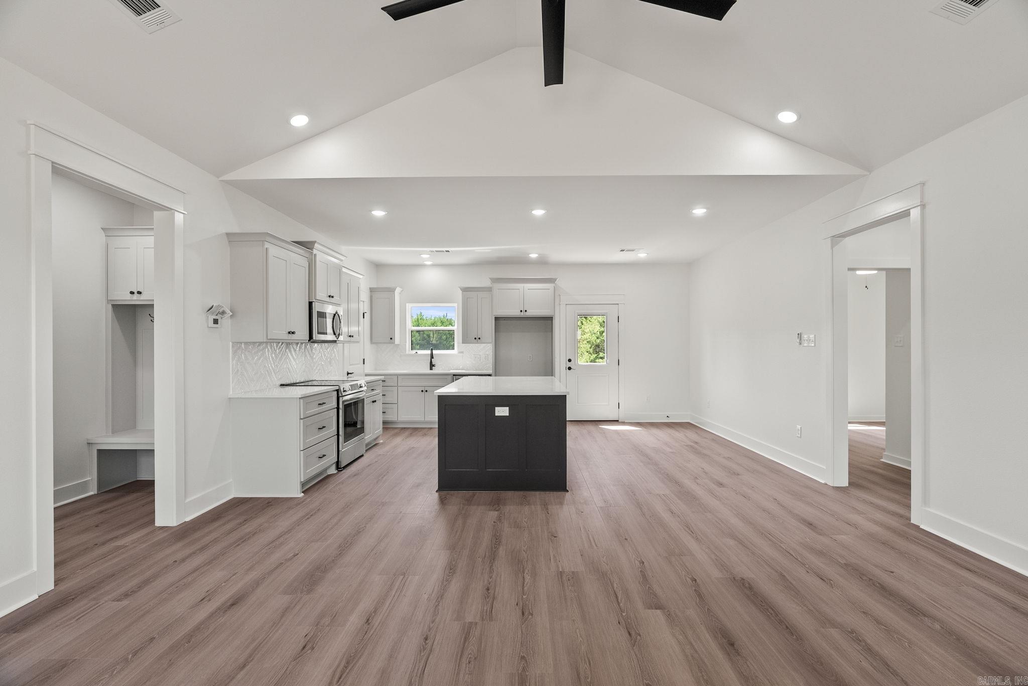 SUMMERLYN SUBDIVISION - Residential